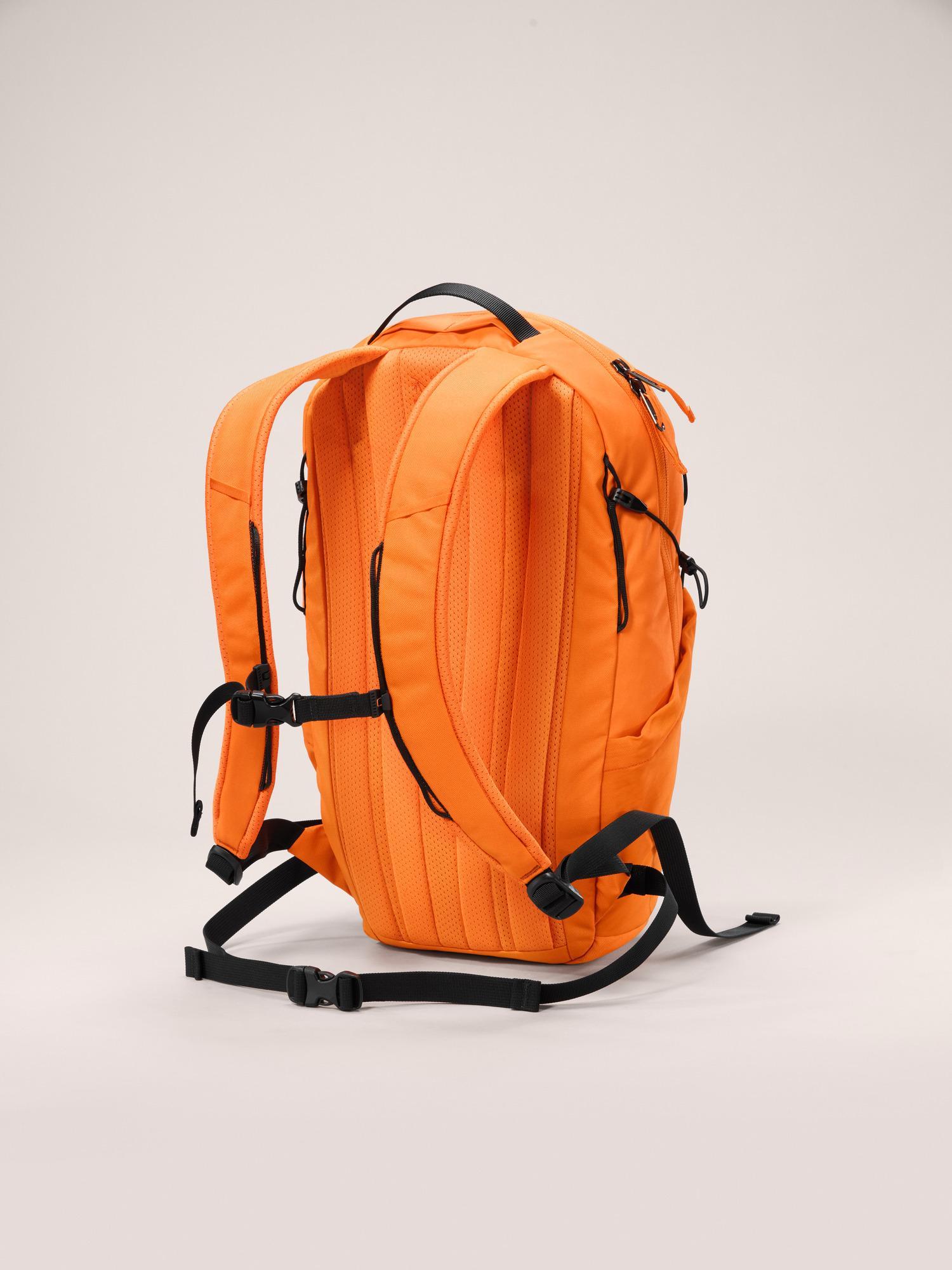 Mantis 16 Backpack Product Image