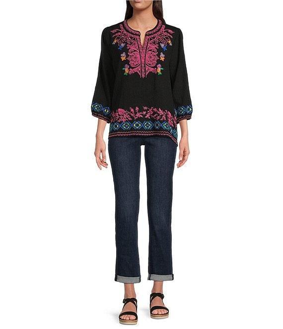 Calessa Petite Size Embroidered Motif Split V-Neck Long Sleeve Tunic Product Image