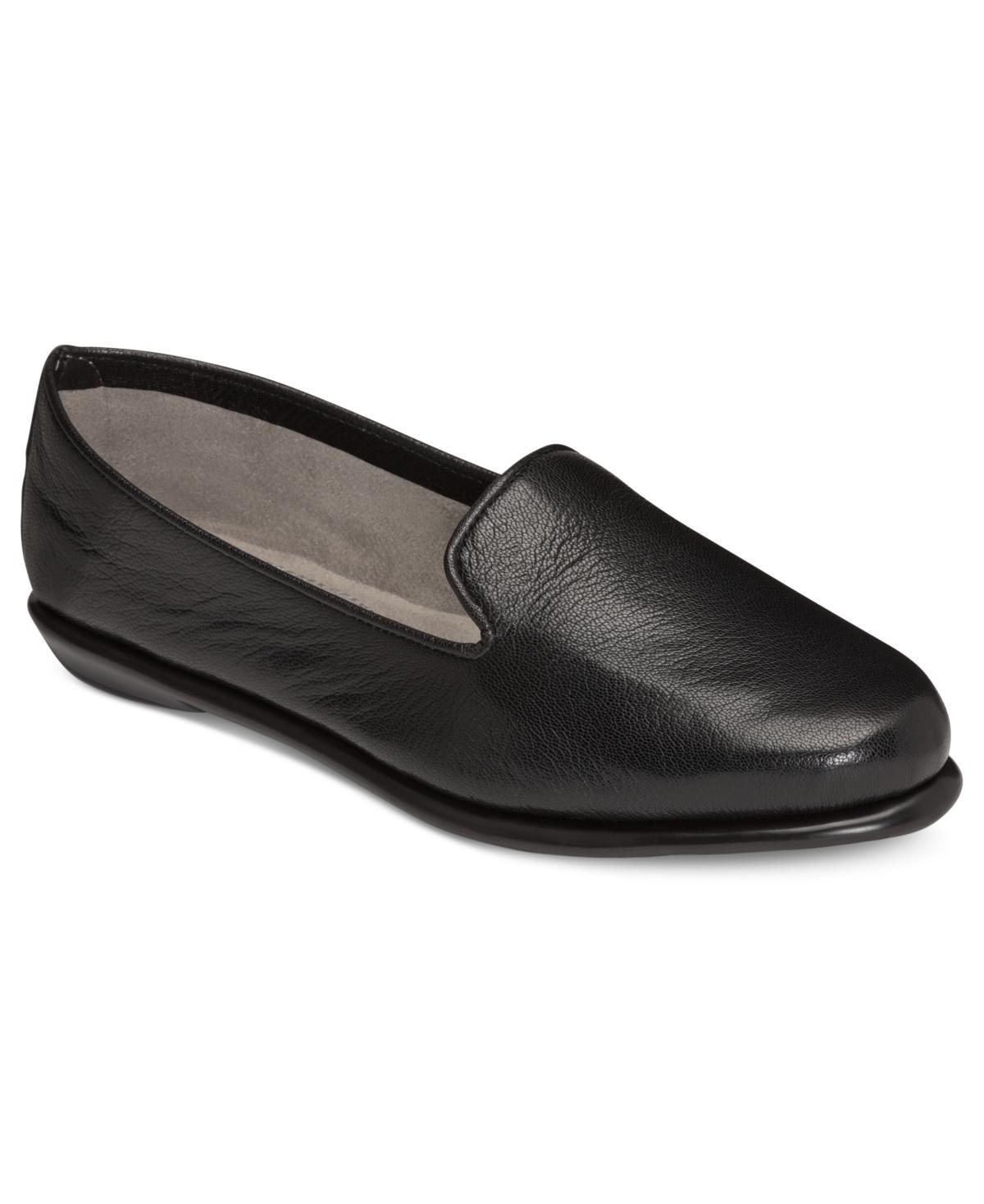 Aerosoles Betunia Womens Quilted Loafers Product Image