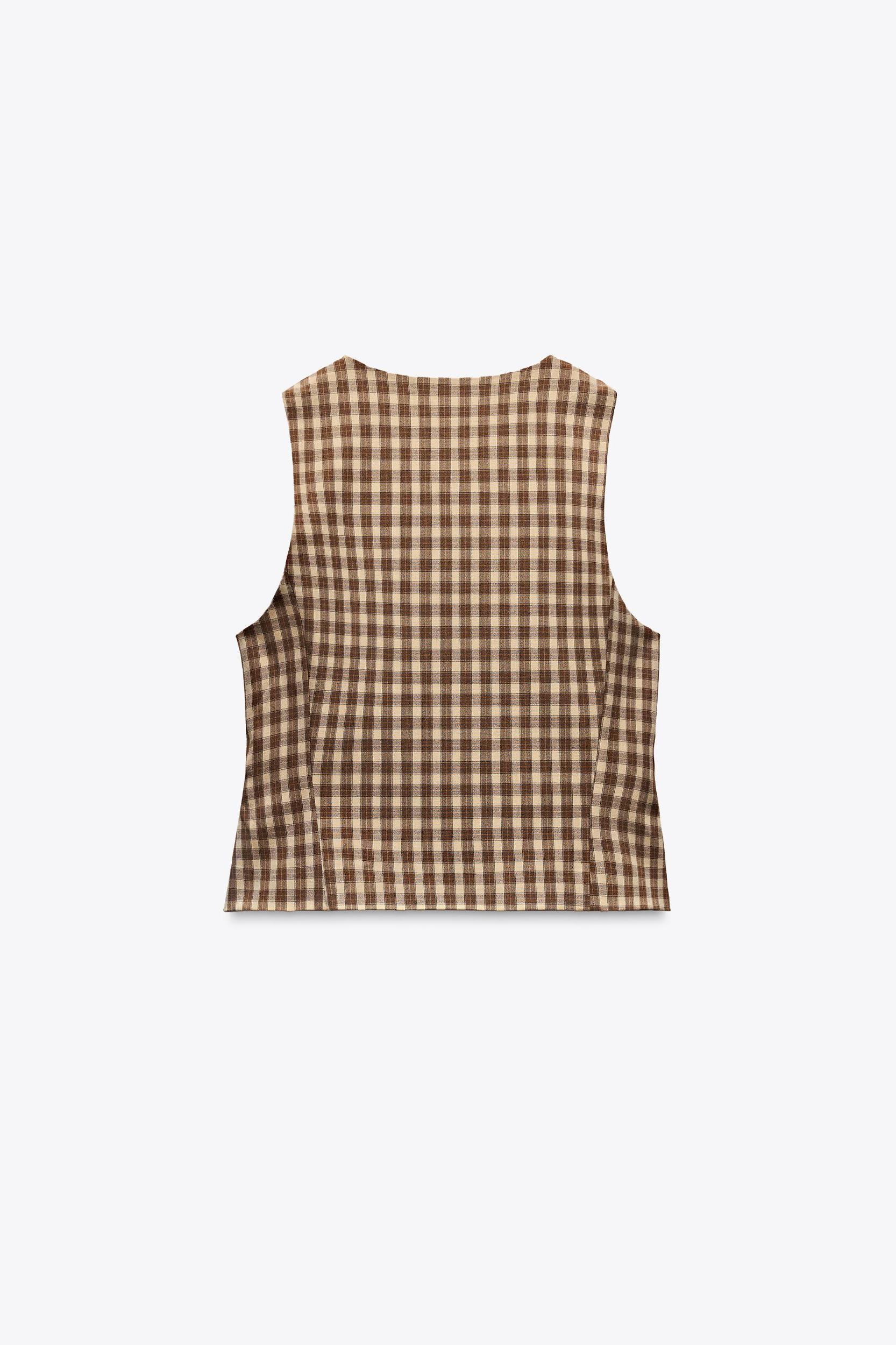 CHECKERED FITTED VEST TOP Product Image