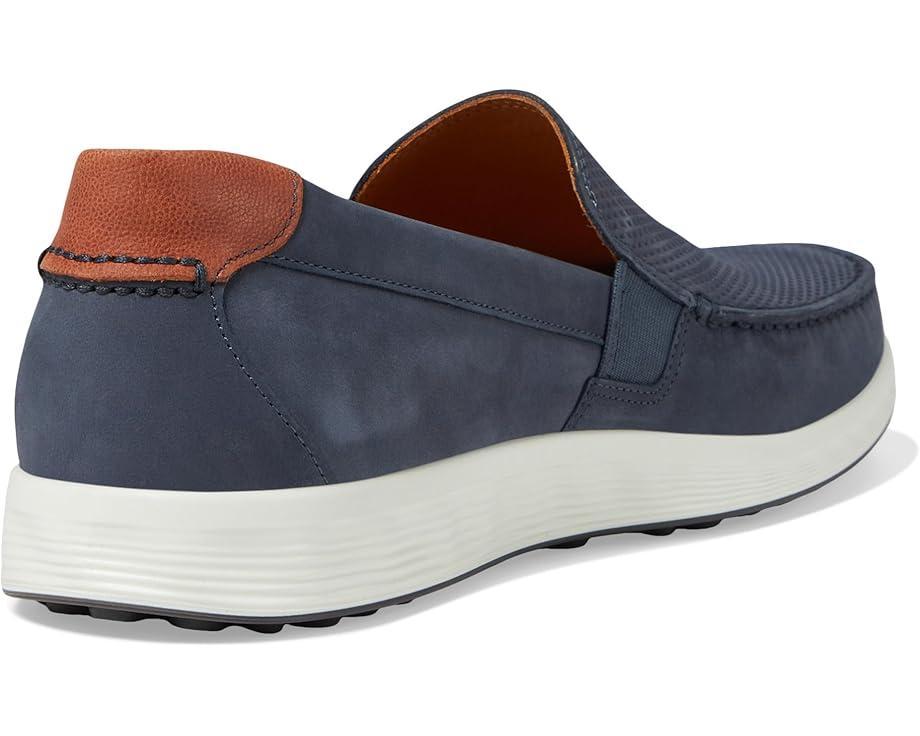 Soft Seven Woven Slip-On Product Image