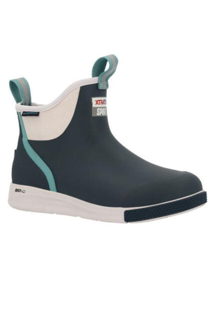 WOMEN'S 6 IN ANKLE DECK BOOT SPORT Product Image