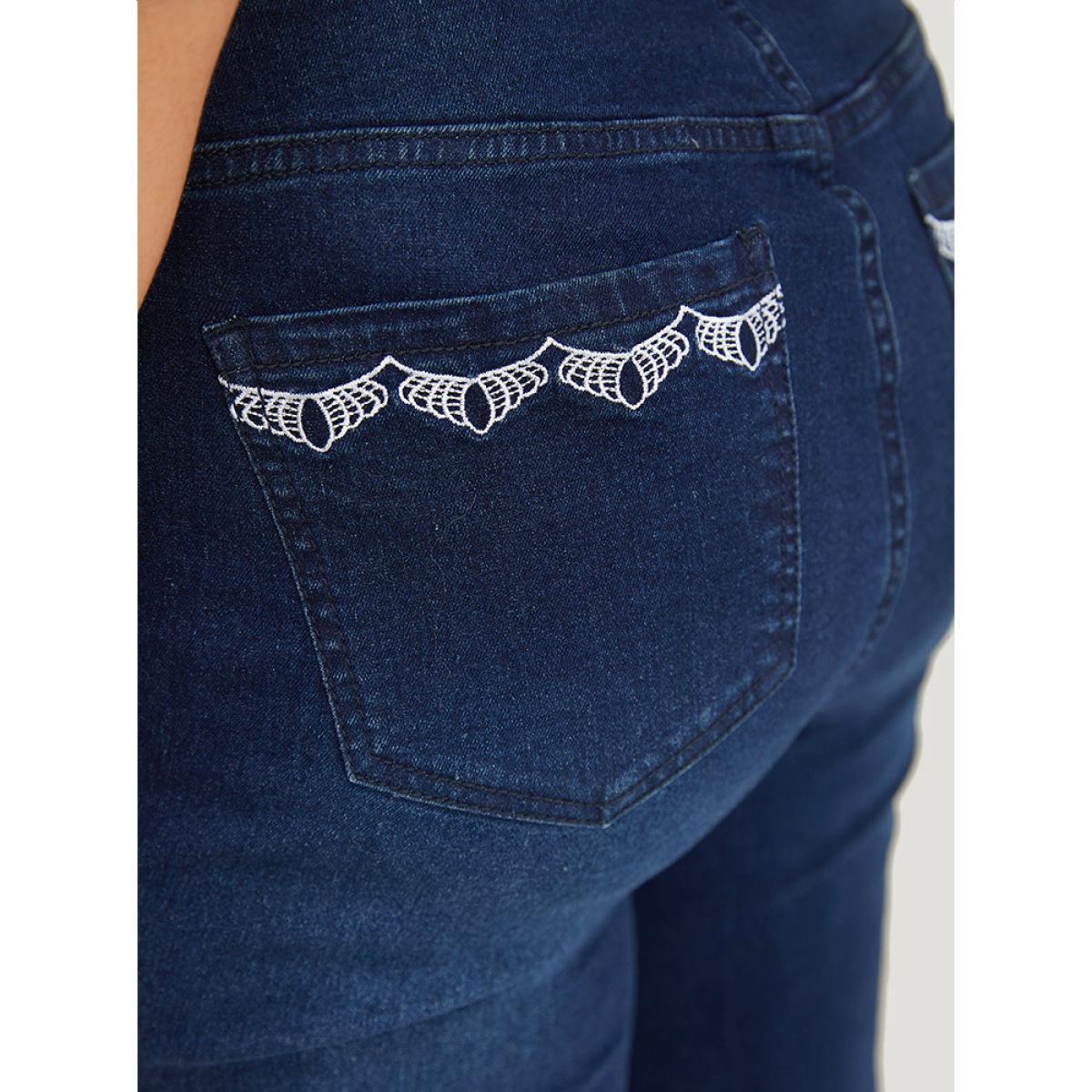 Plus Size Very Stretchy High Rise Dark Wash Embroidery Back Jeans Women DarkBlue Casual Plain Embroidered High stretch Jeans BloomChic 10/M Product Image