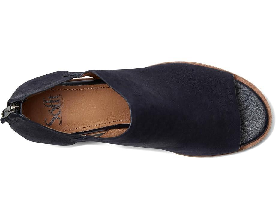 Women's Sofft Carleigh Product Image