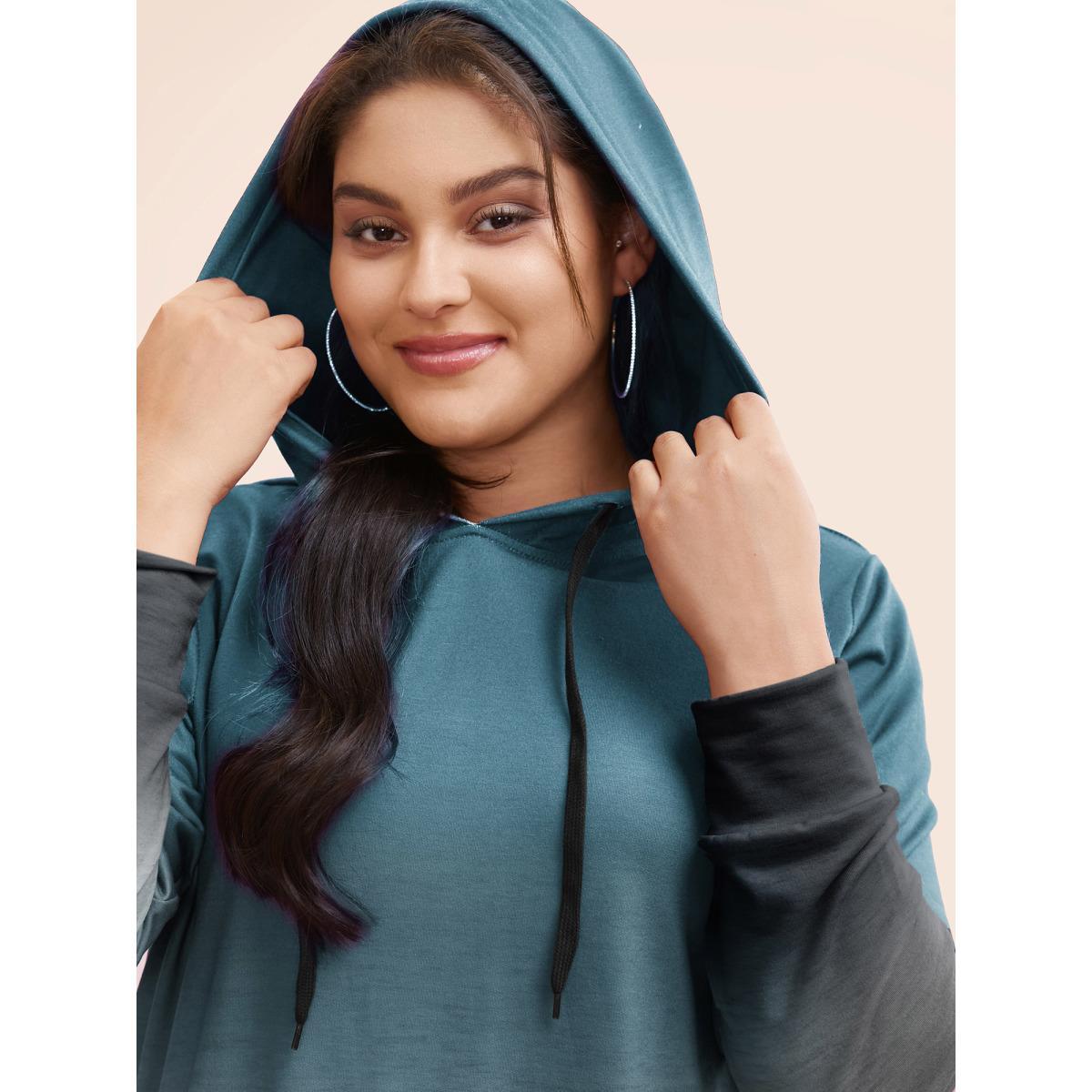 Plus Size Ombre Pocket Drawstring Hooded Sweatshirt Women Mauve Casual Elastic cuffs Hooded Everyday Sweatshirts BloomChic 30/6X Product Image