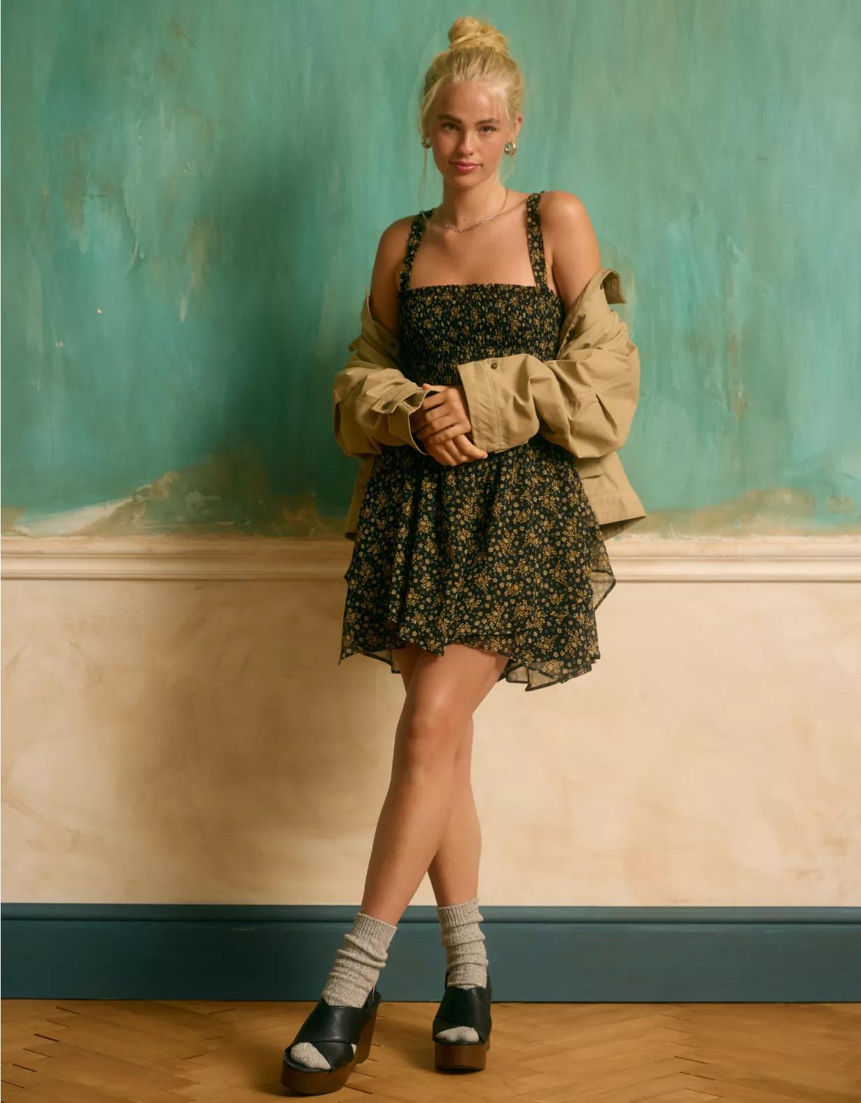 AE Handkerchief Hem Ruffle Floral Mini Dress Product Image