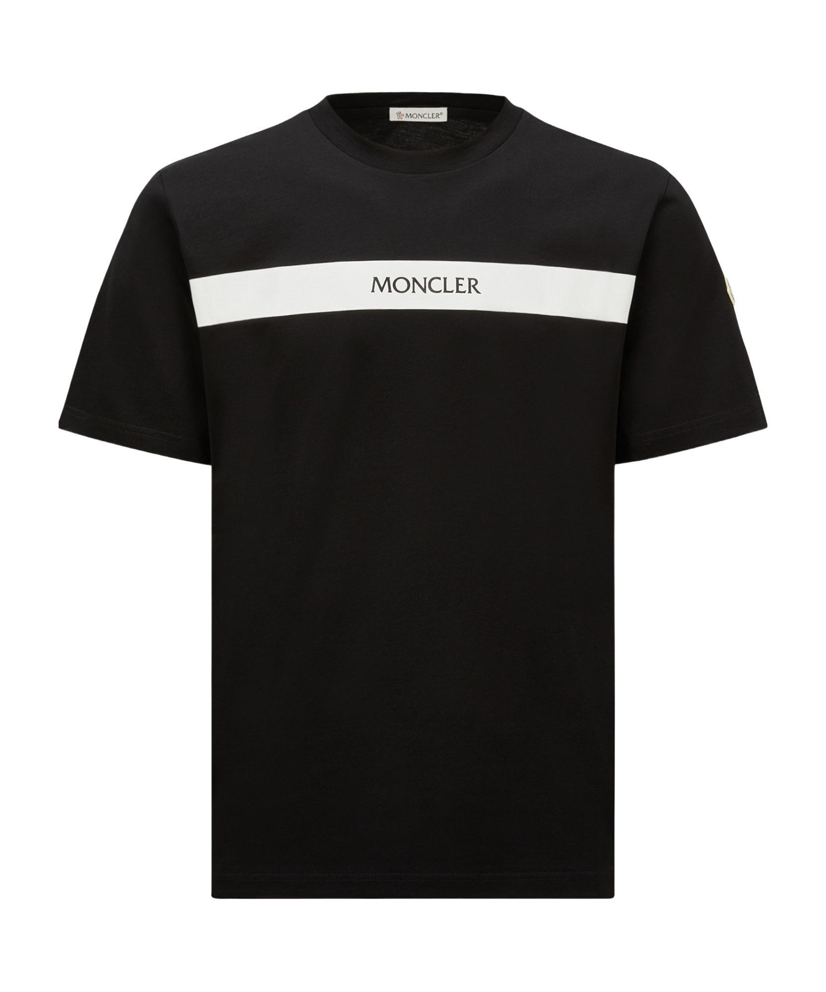 MONCLER Men's Cotton T-shirt With Rubberised Logo In Black Product Image