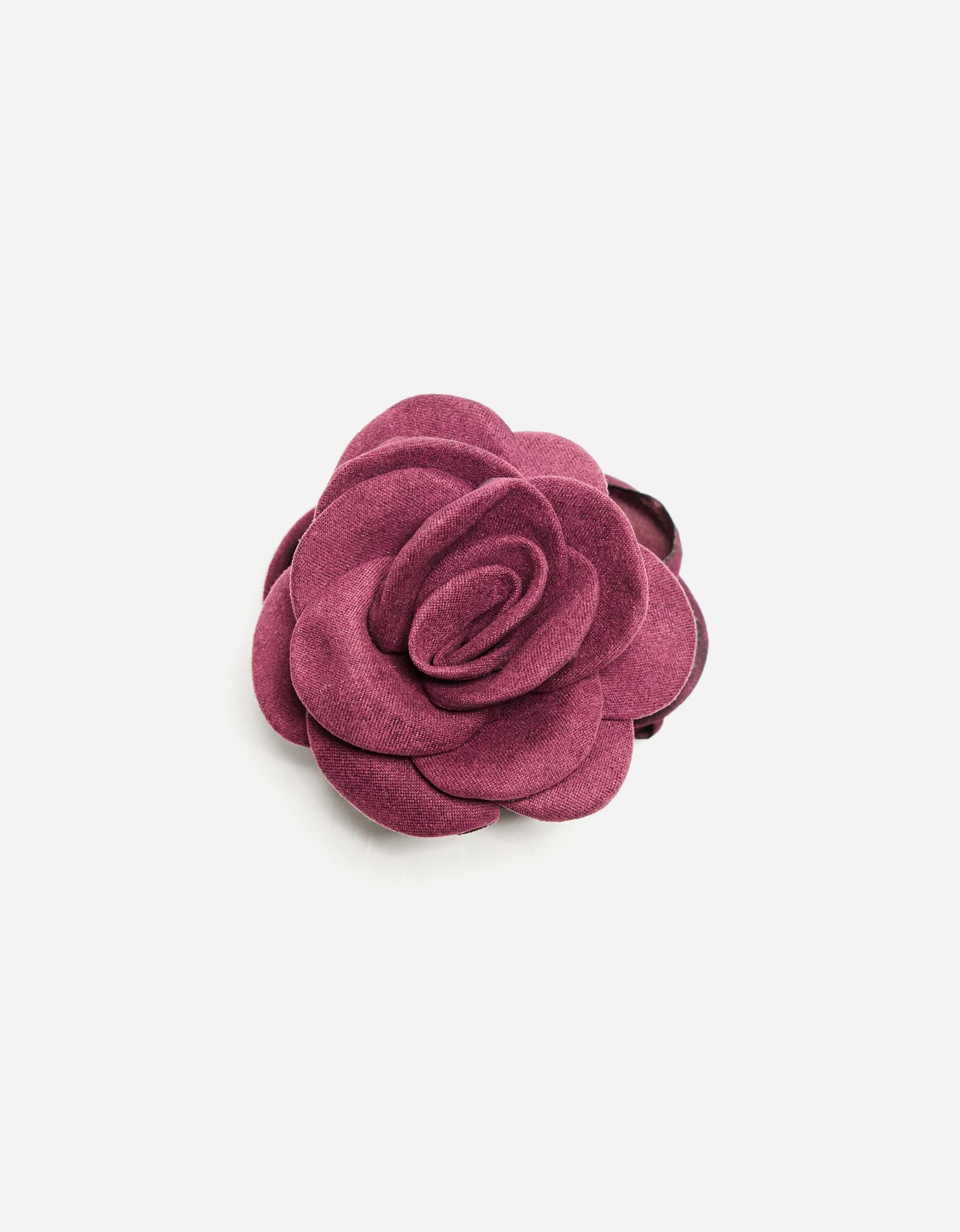 Fabric floral hair clip Product Image