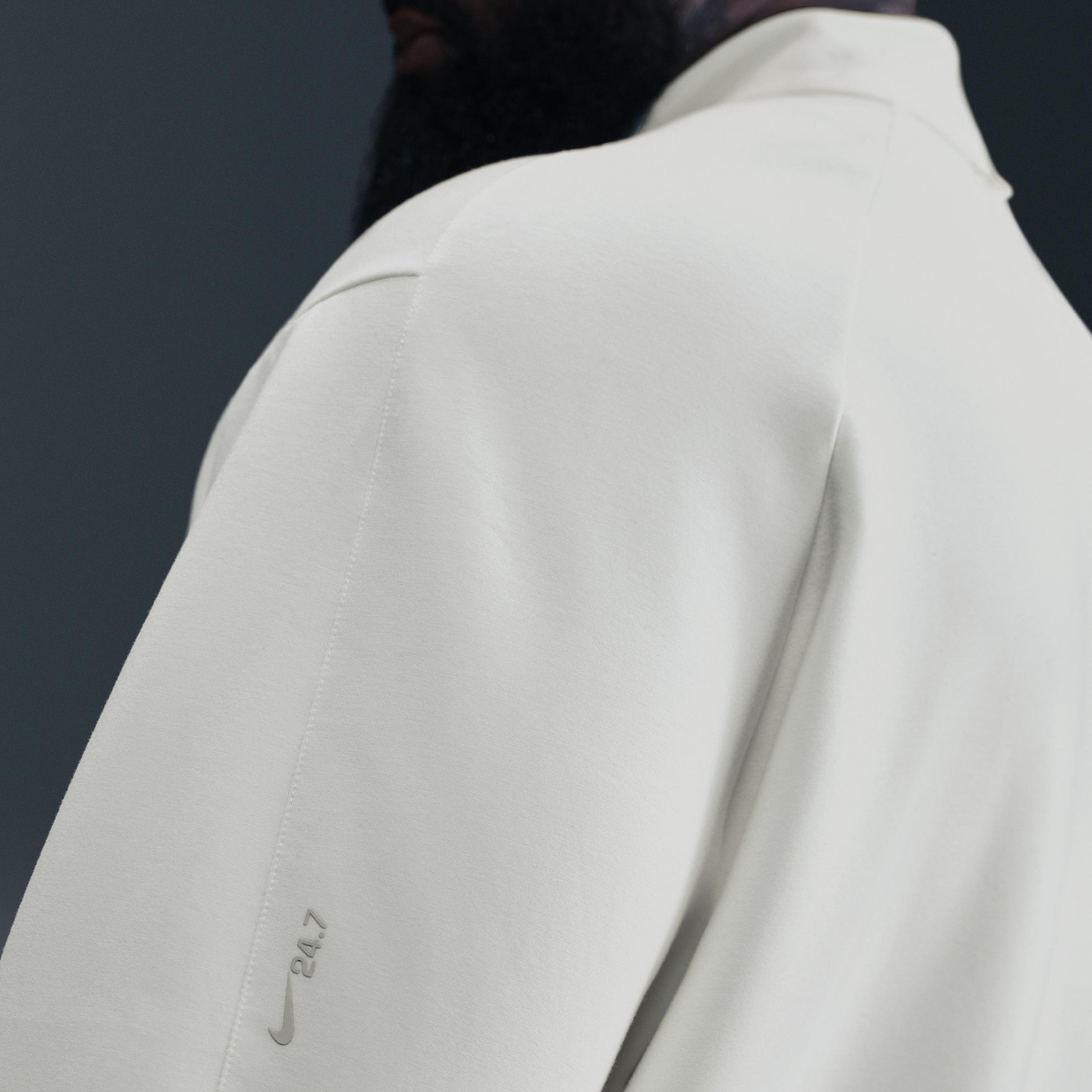 Nike Men's 24.7 ImpossiblySoft Dri-FIT 1/2-Zip Top Product Image