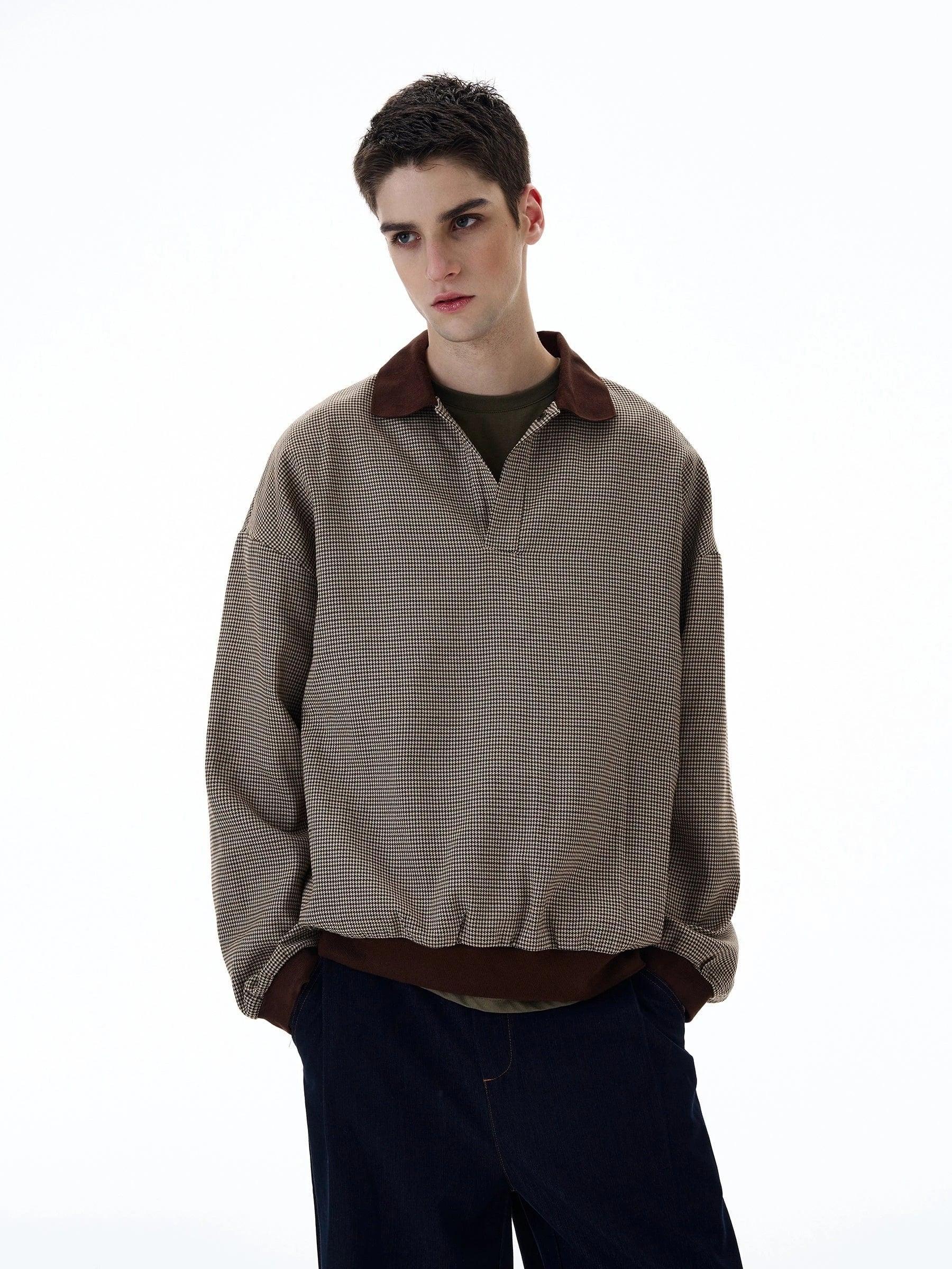 RT No. 20010 COLLAR GRID SWEATER Product Image