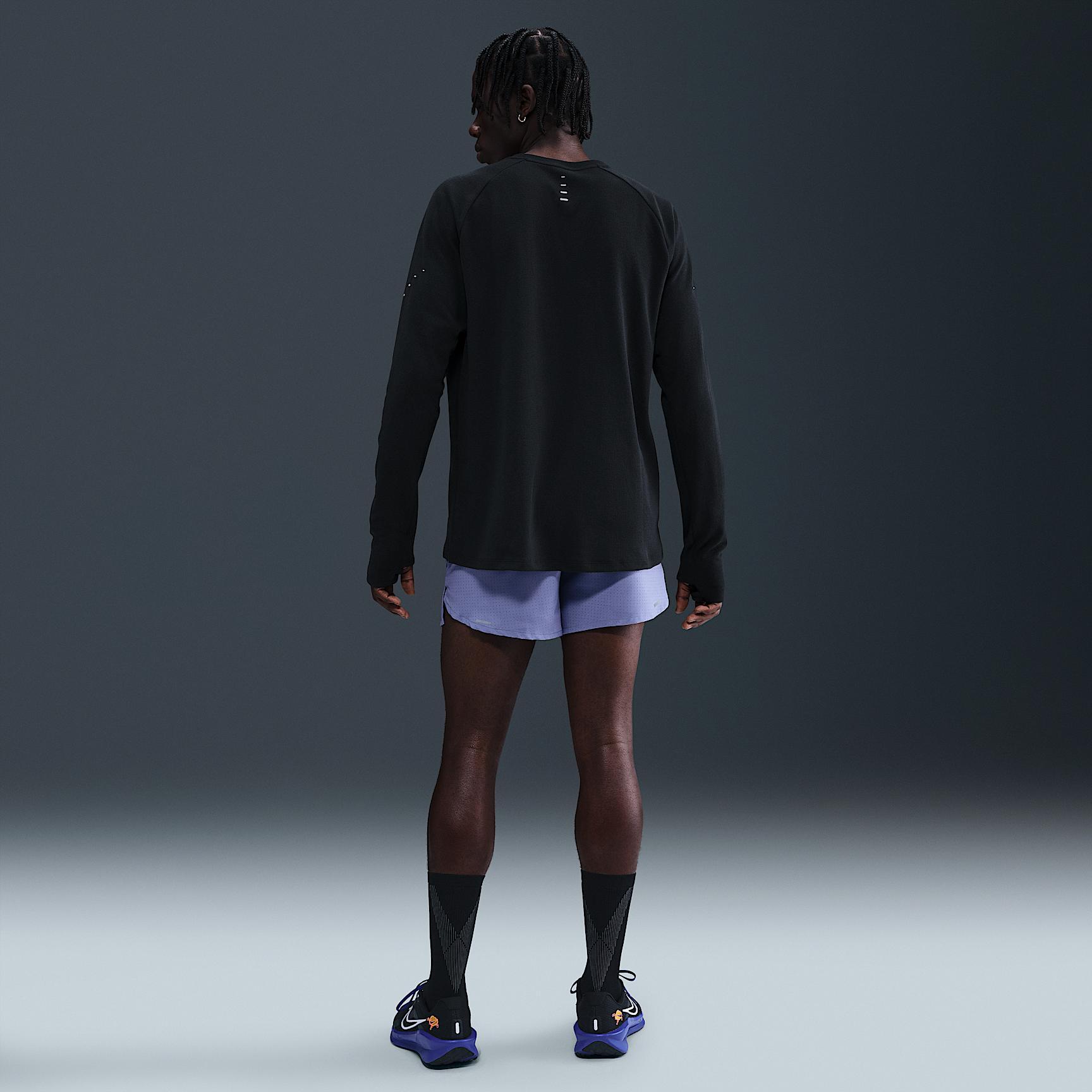 Nike Men's Stride Dri-FIT Running Waffle Crew Product Image