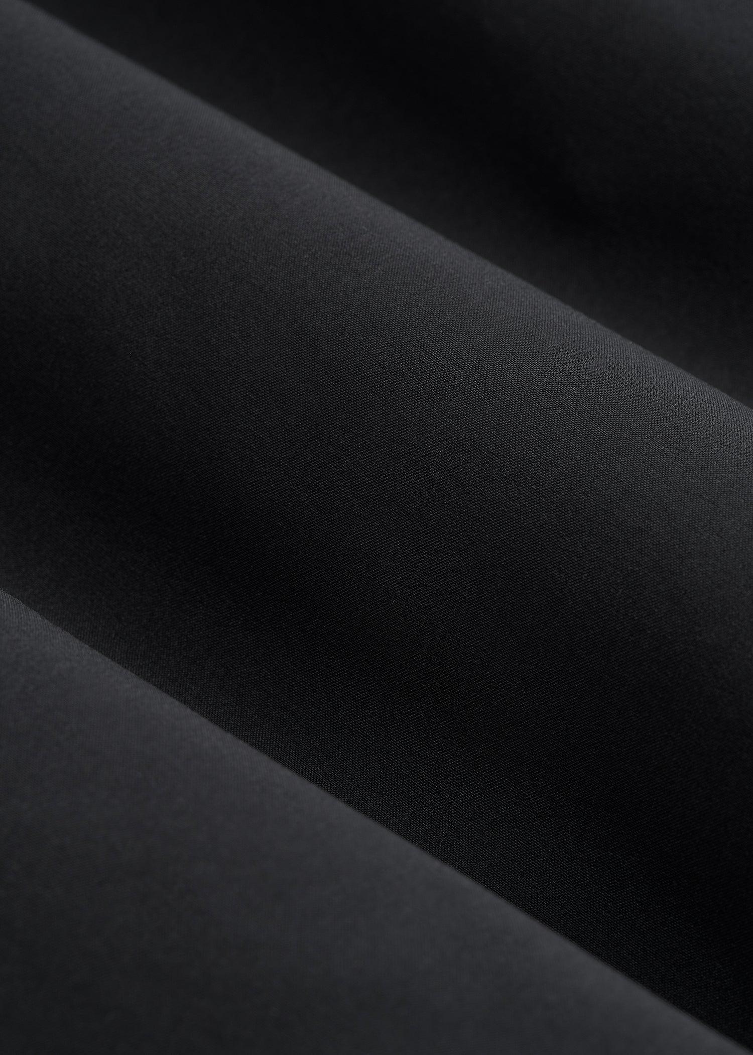 2-in-1 Featherweight Running Short for Tall Men in Black Product Image