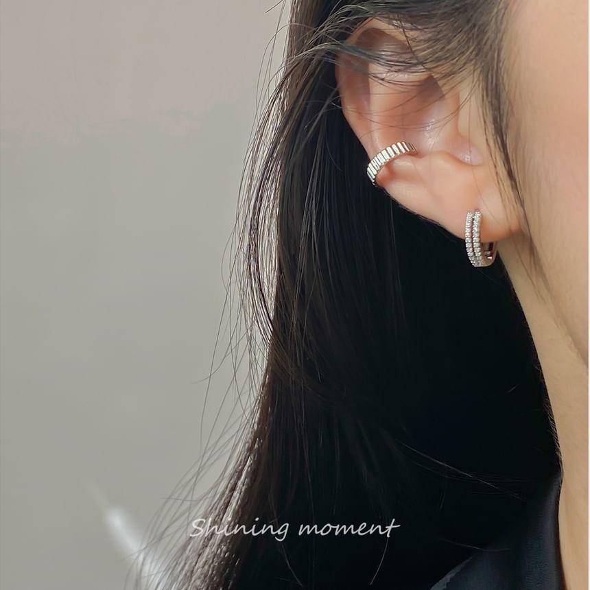 S925 Sterling Silver Gear Ear Cuff Product Image