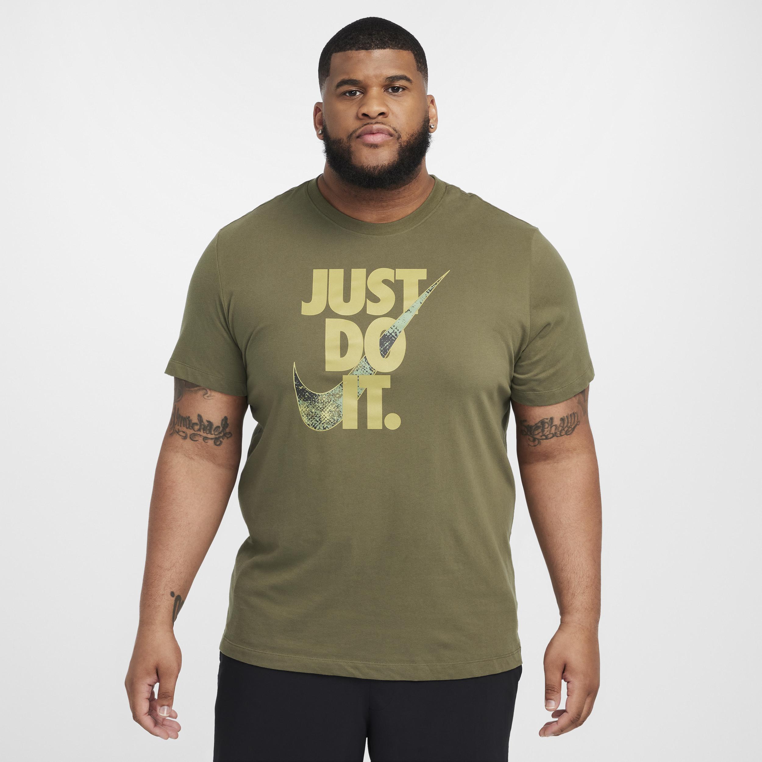 Nike Mens Dri-FIT Short-Sleeve Fitness T-Shirt Product Image
