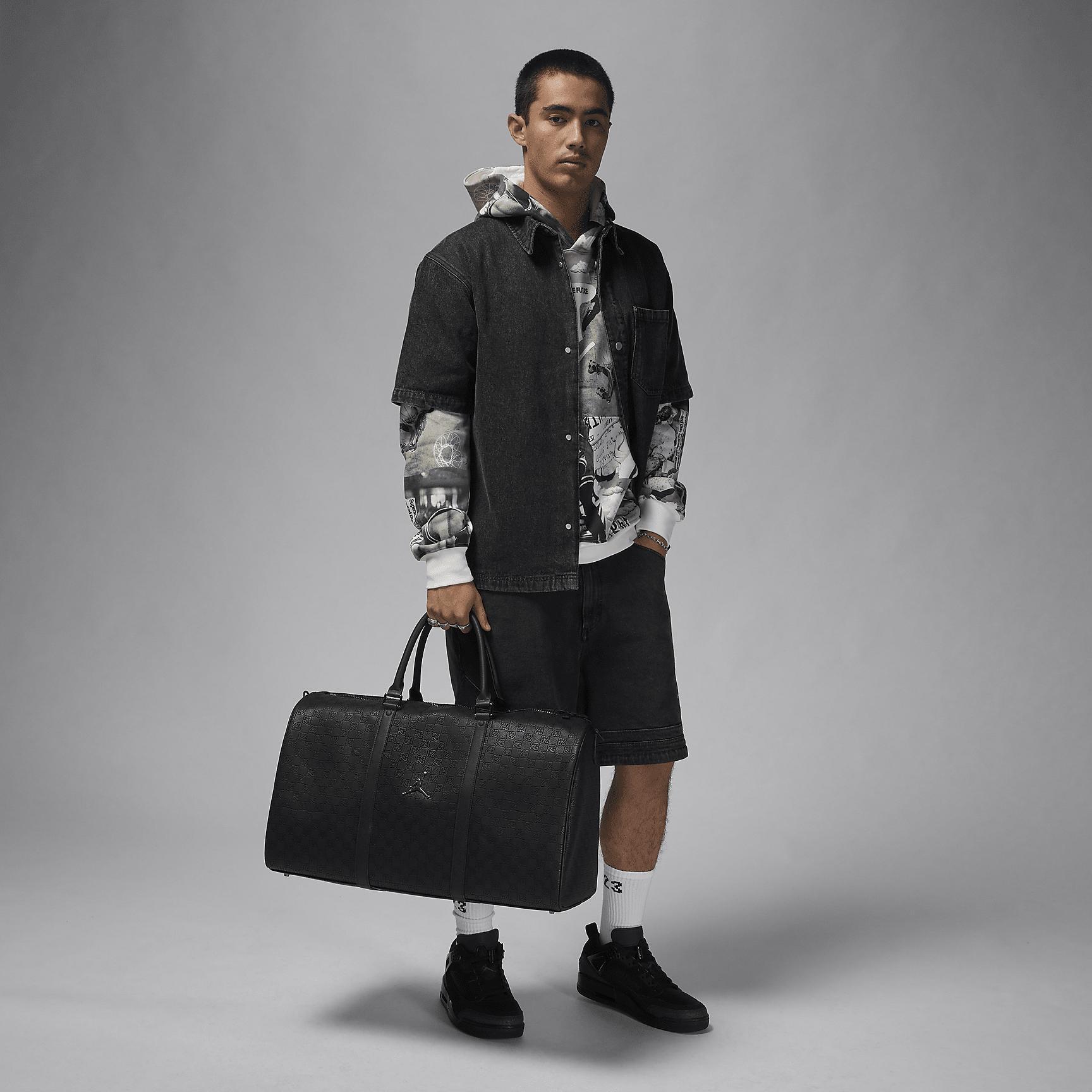 Jordan Monogram Duffel (40L) Product Image