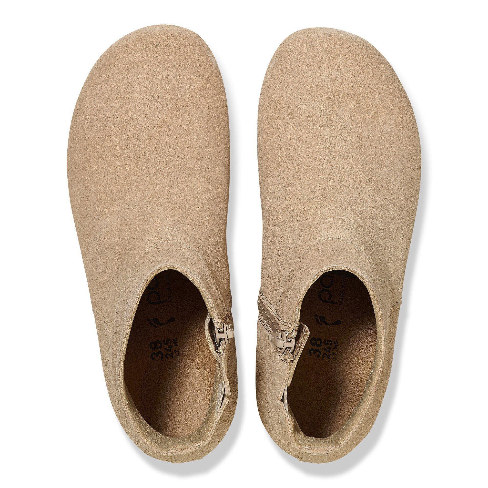 Ebba Suede Leather Product Image