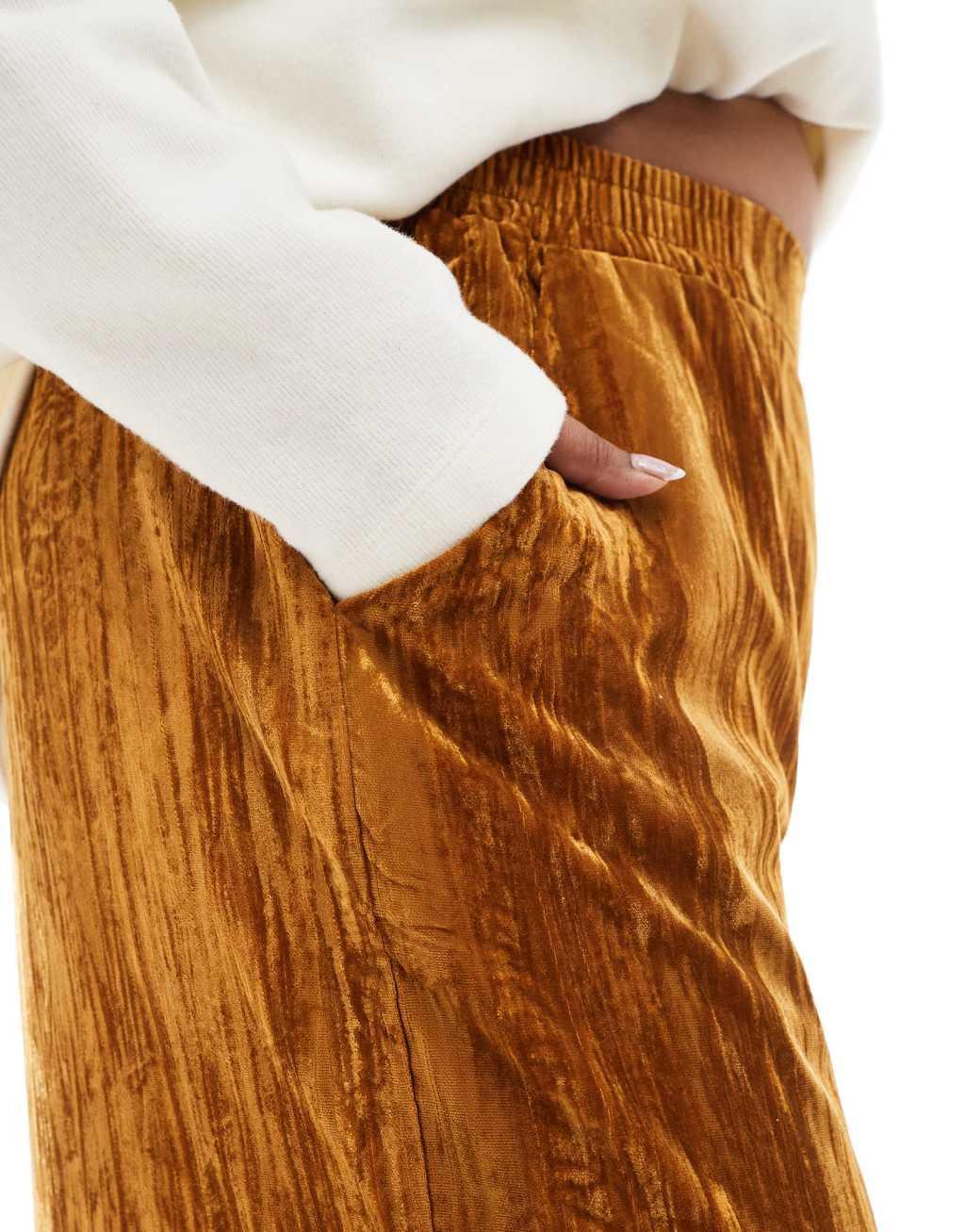 ASOS DESIGN Curve crinkle velvet pull on pants in gold Product Image