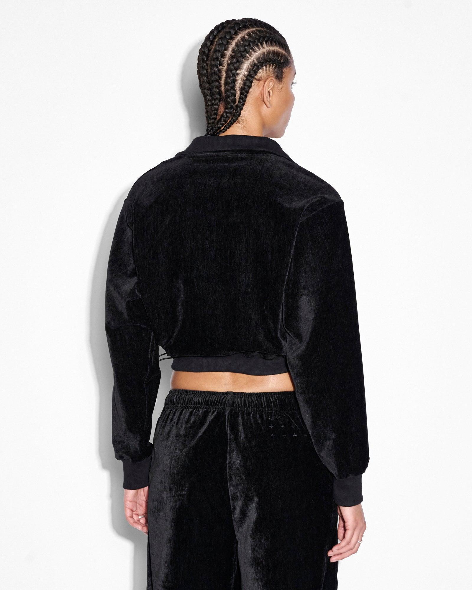 RICHIE HALF ZIP CROP BLACK Female Product Image