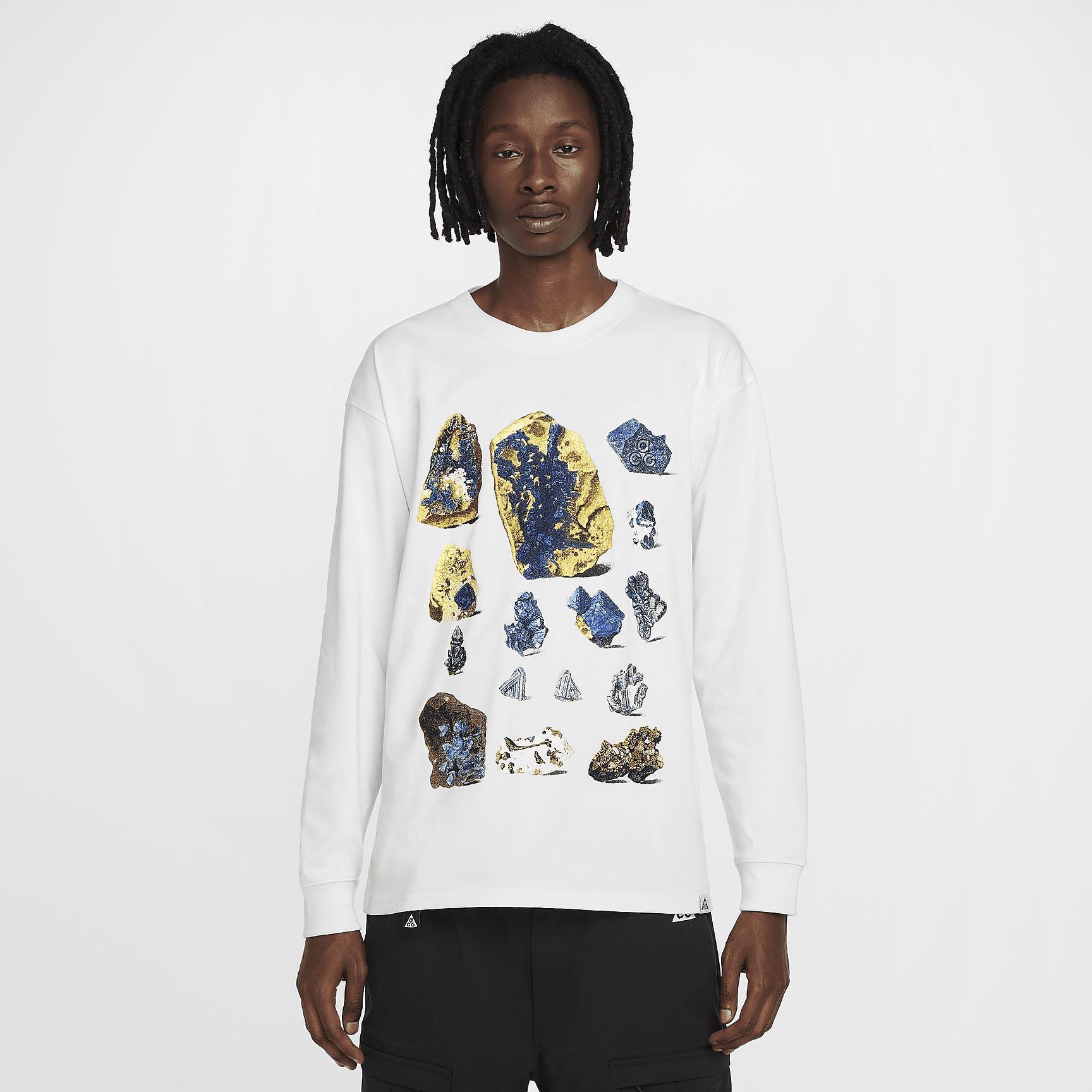 Nike ACG Men's Long-Sleeved T-Shirt Product Image