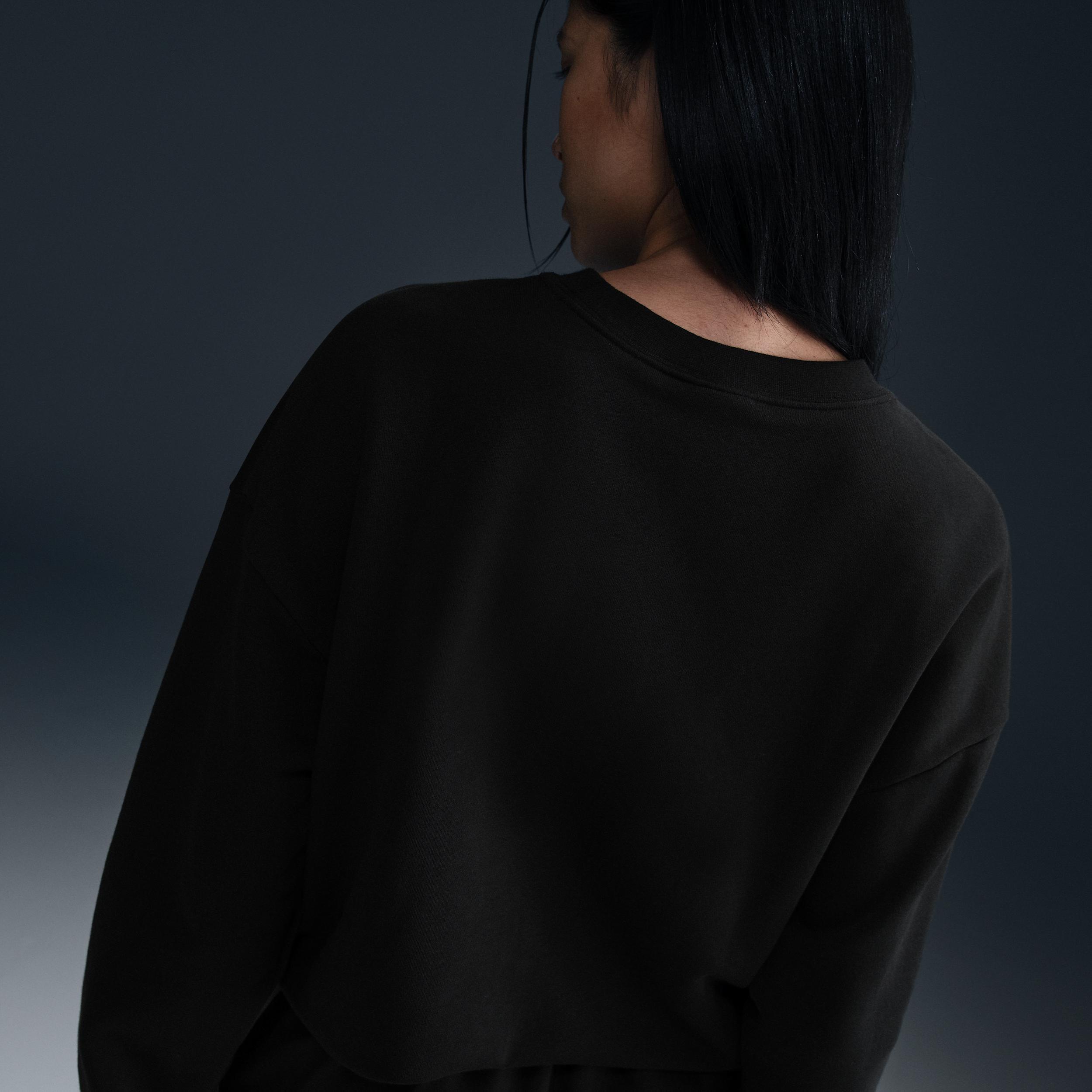 Women's Nike Sportswear Club Fleece Loose Crew-Neck Sweatshirt Product Image
