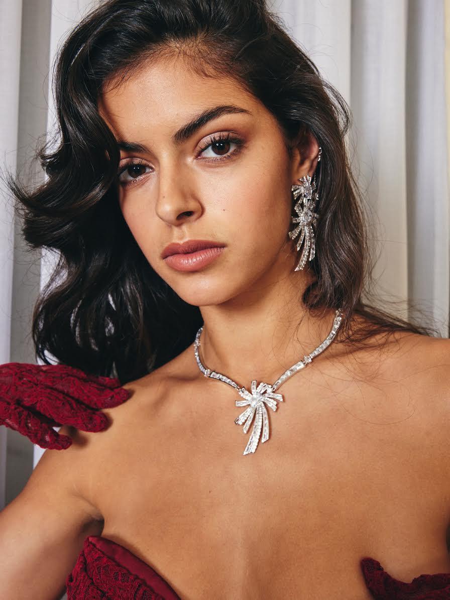 Angelina Earring Set (White) Product Image