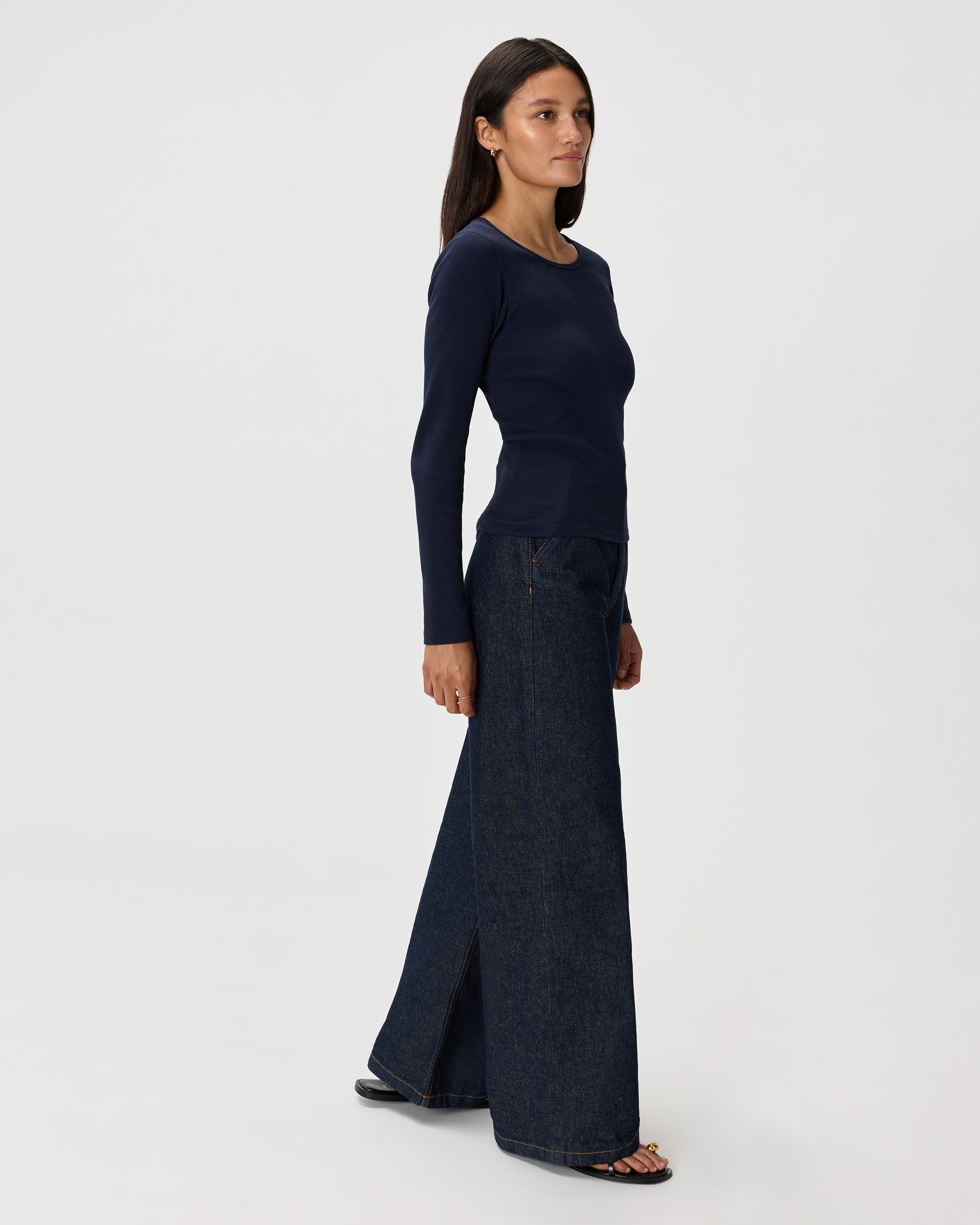 Quince | Women's Micro-Rib Long Sleeve T-Shirt Size XS, Organic Cotton Product Image