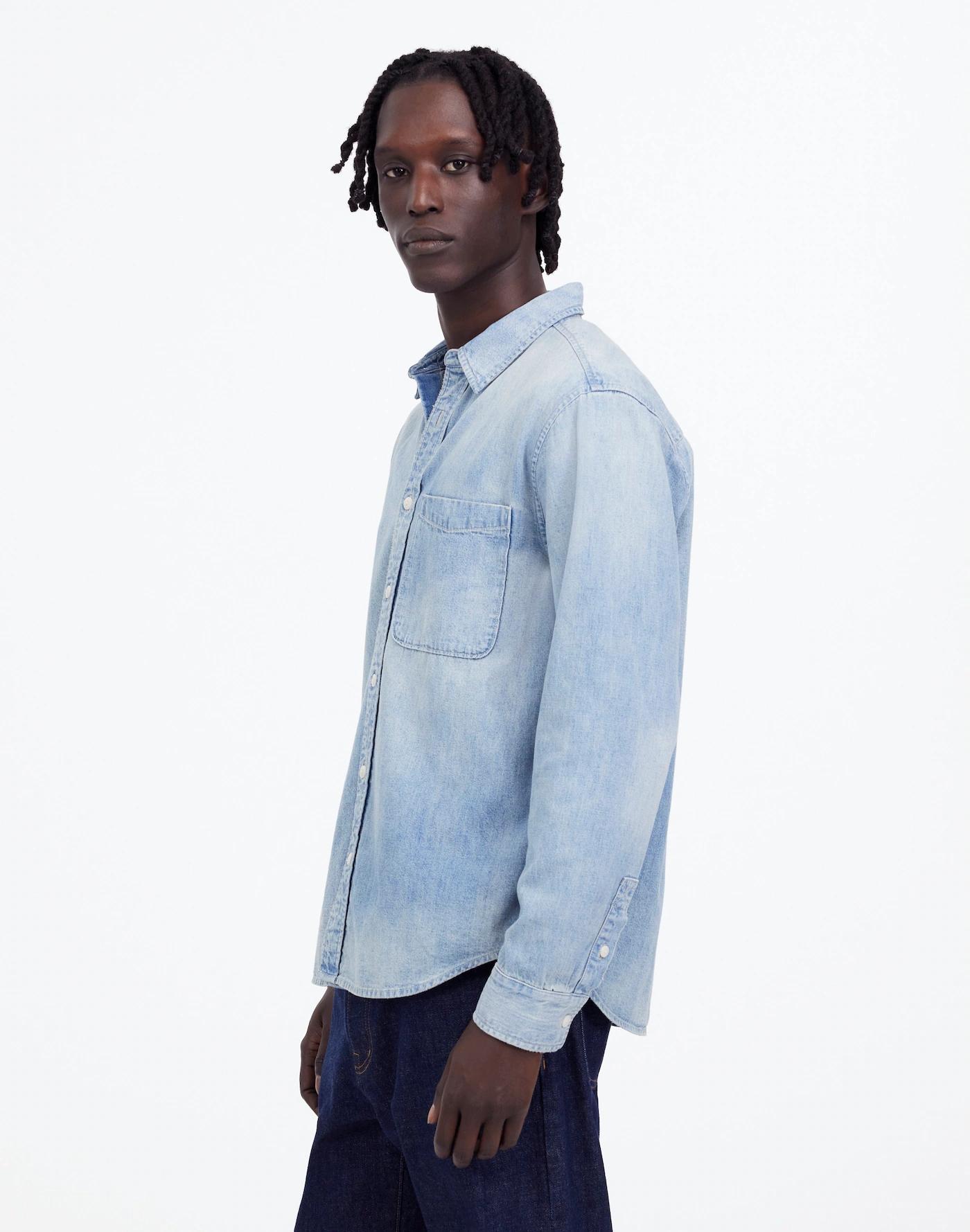 Denim Button-Up Shirt in Reyner Wash Product Image