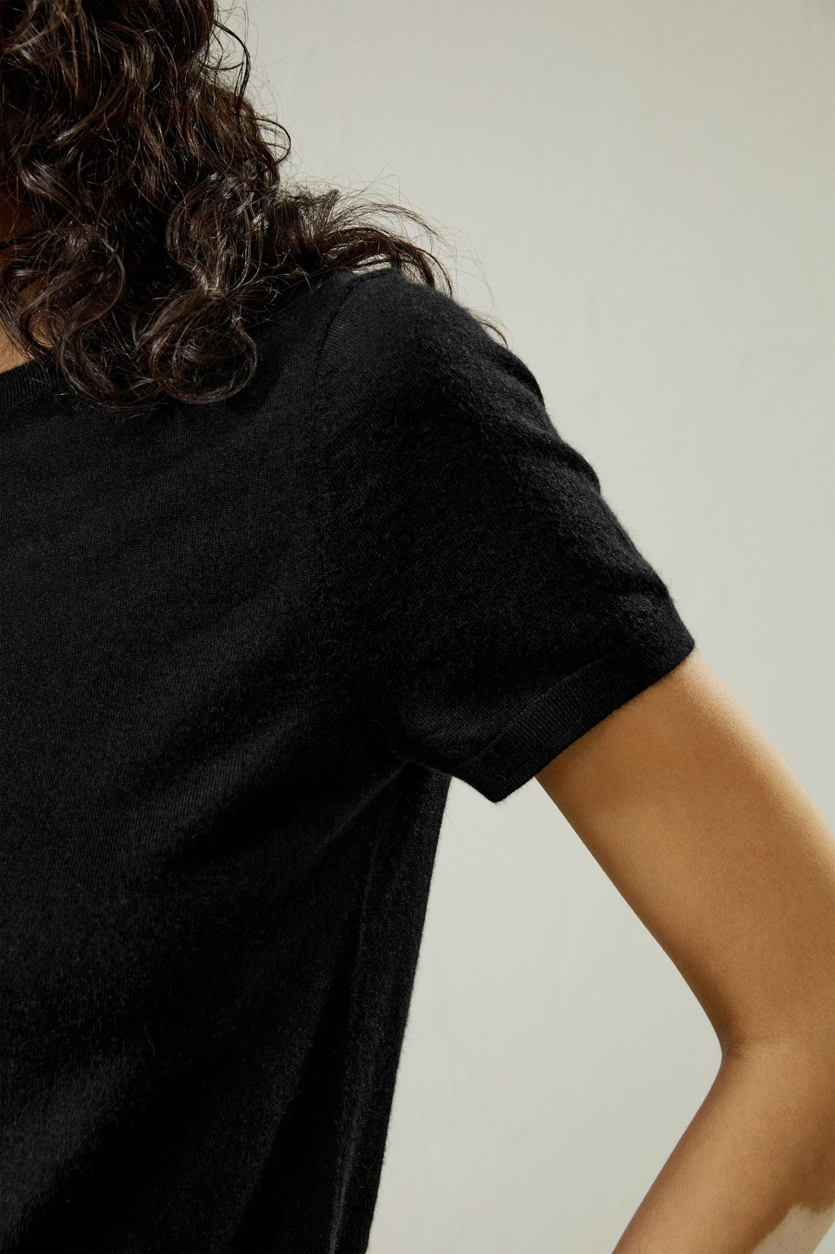 Cashmere Round Neck Sweater Product Image