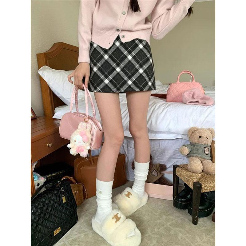 High Rise Plaid Mini Skirt Product Image