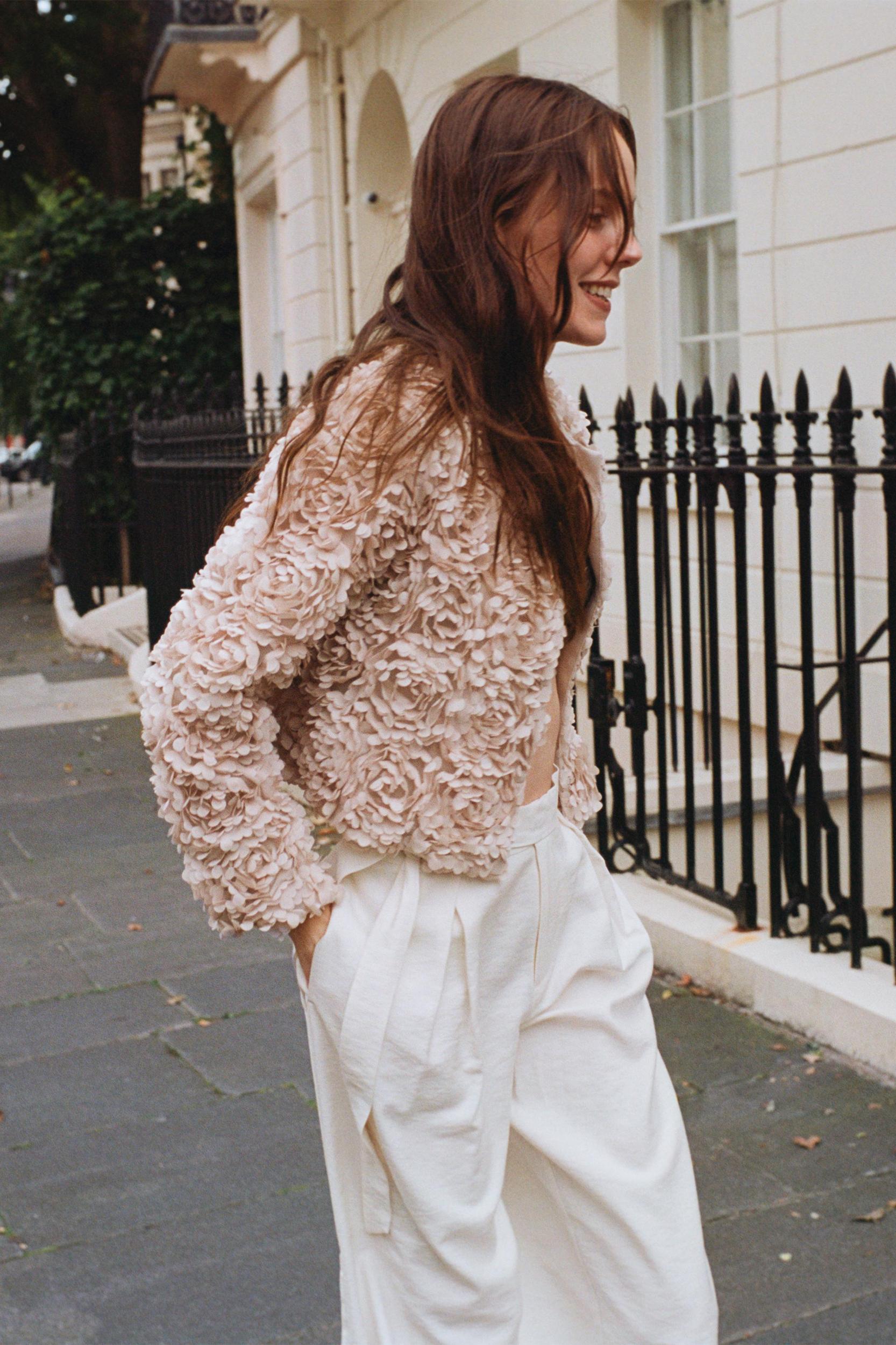 TIED PLEATED PANTS Product Image