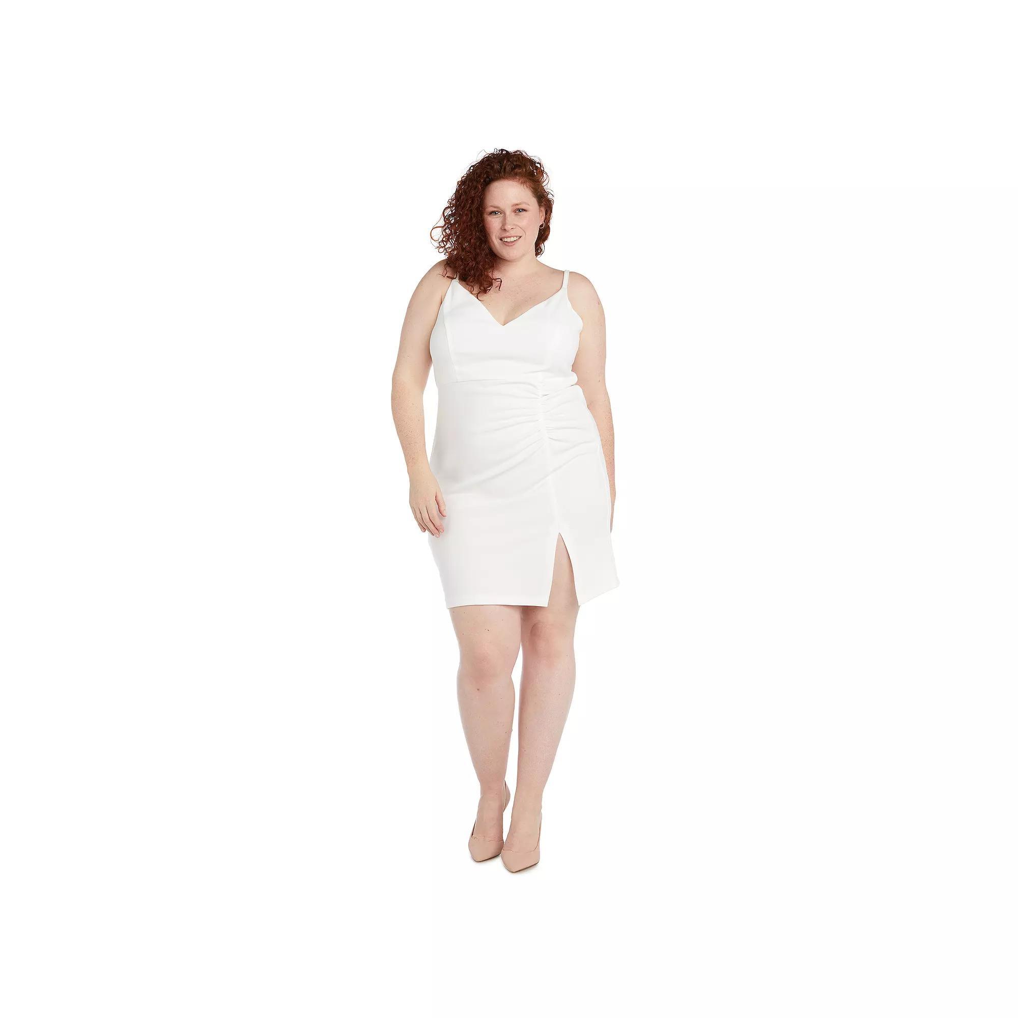 Juniors' Plus Size Morgan and Cutout Back Bodycon Dress, Women's, Size: 22 W, White Product Image