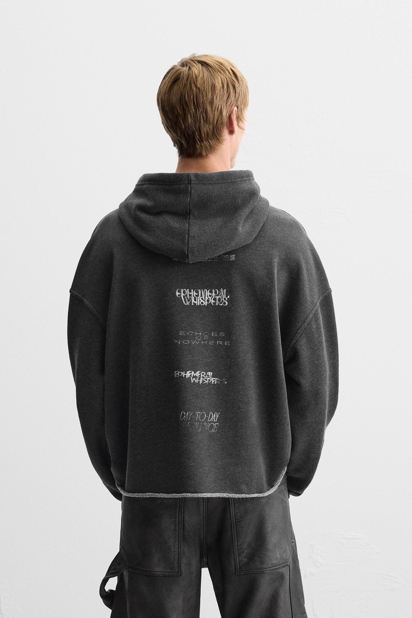 WASHED PRINT SWEATSHIRT Product Image