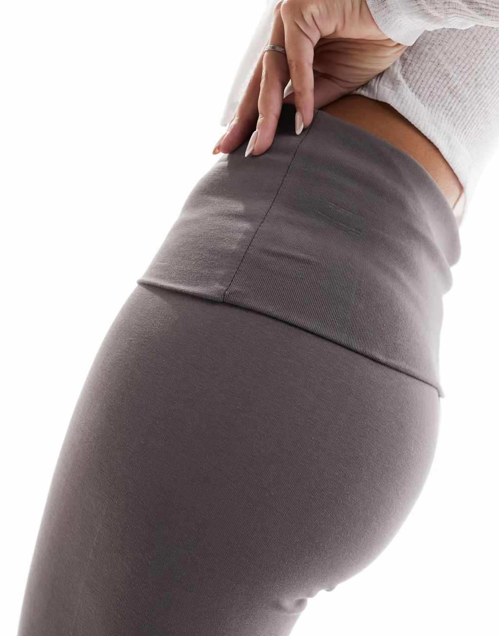 Stradivarius flare leggings with fold over waist Product Image
