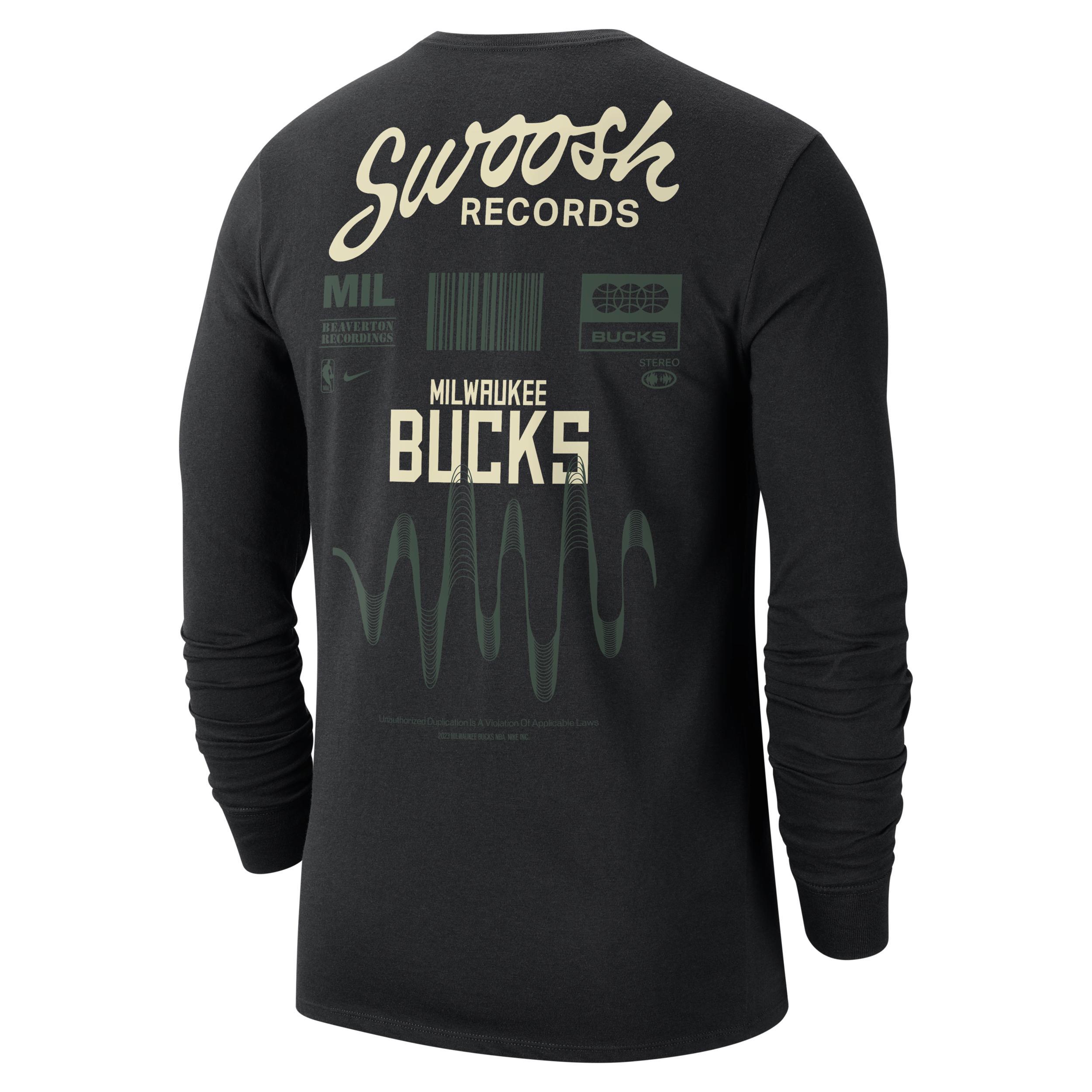 Milwaukee Bucks Essential Nike Men's NBA Long-Sleeve T-Shirt Product Image