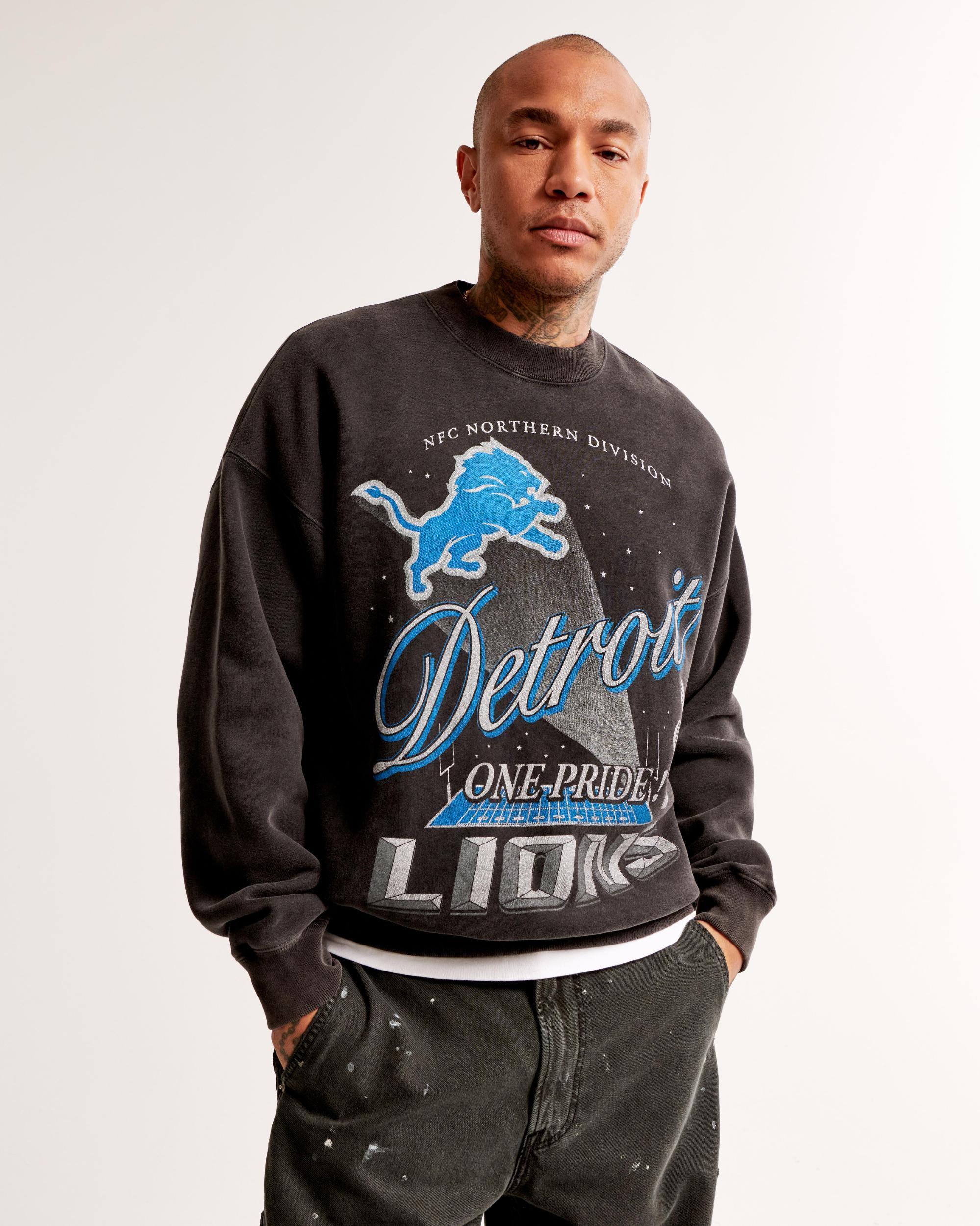Minnesota Vikings Graphic Crew Sweatshirt Product Image