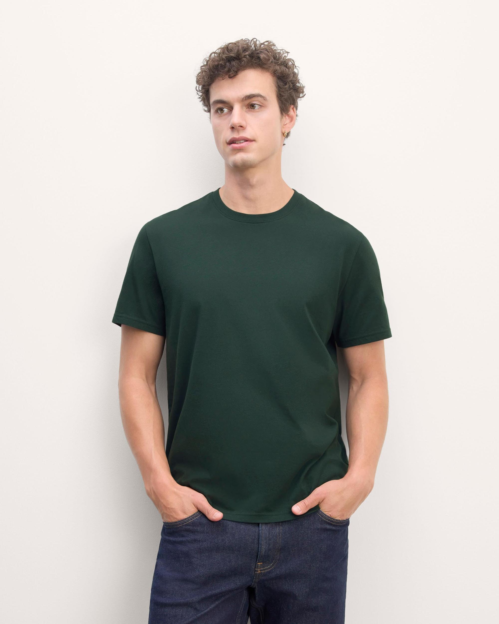 The Essential Organic Crew Product Image