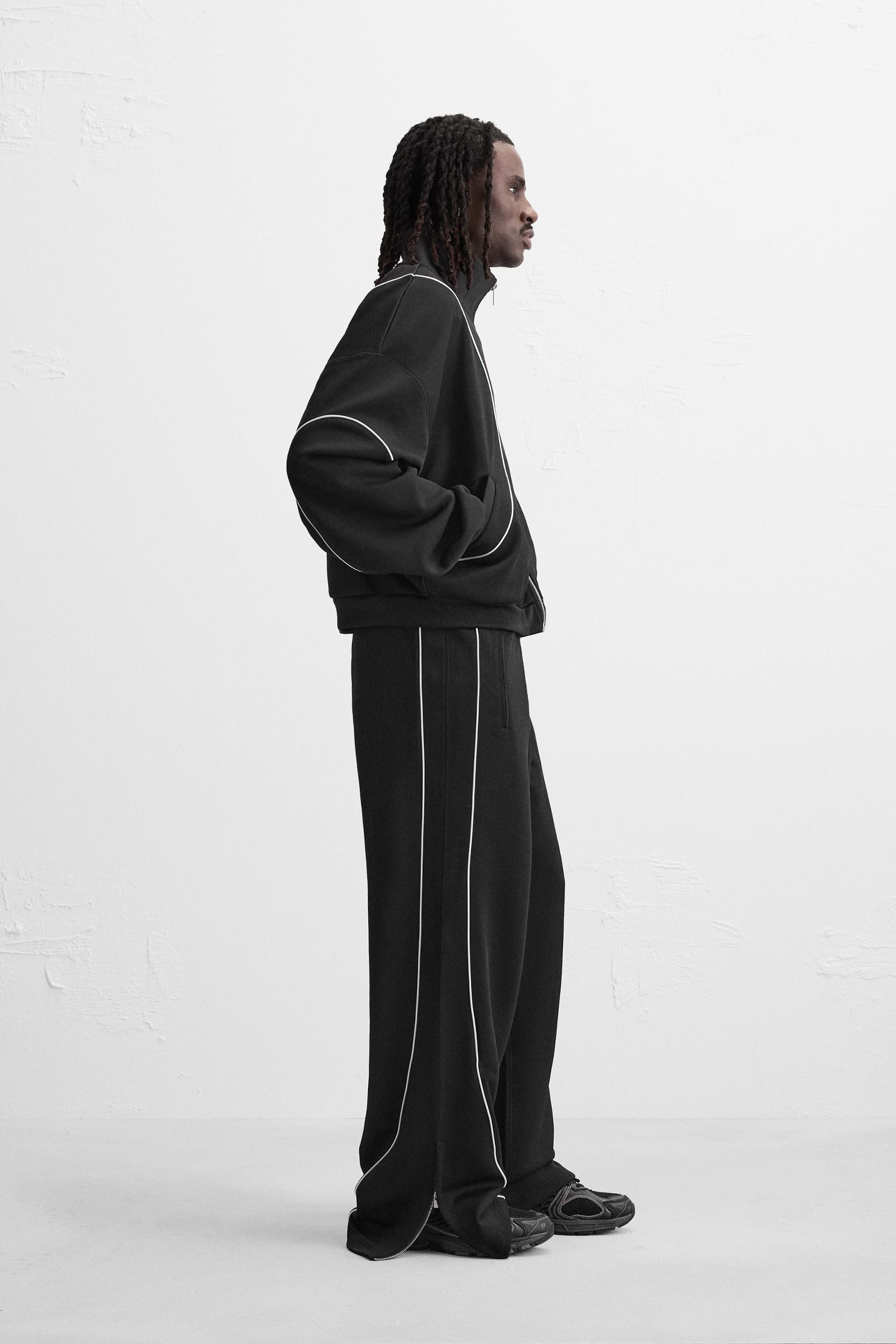 CONTRAST TECHNICAL PANTS Product Image
