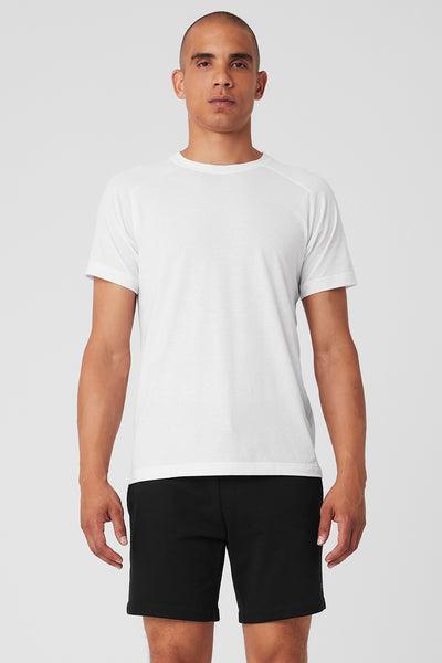 Alo Yoga | Triumph Raglan T-Shirt Size: XL Product Image