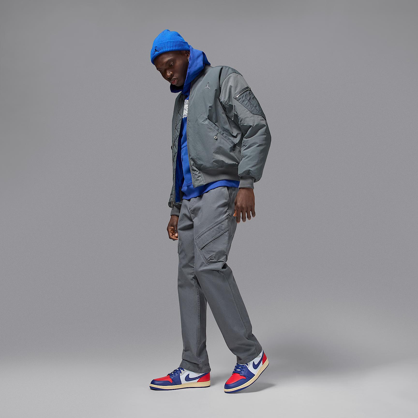 Air Jordan 1 Mid Men's Shoes Product Image