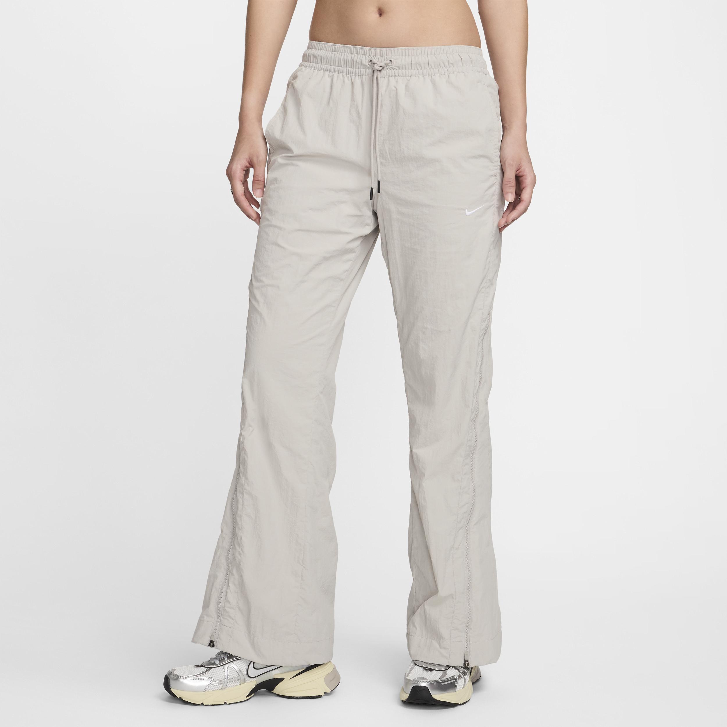 Nike Sportswear Collection Women's Mid-Rise Repel Zip Pants Product Image