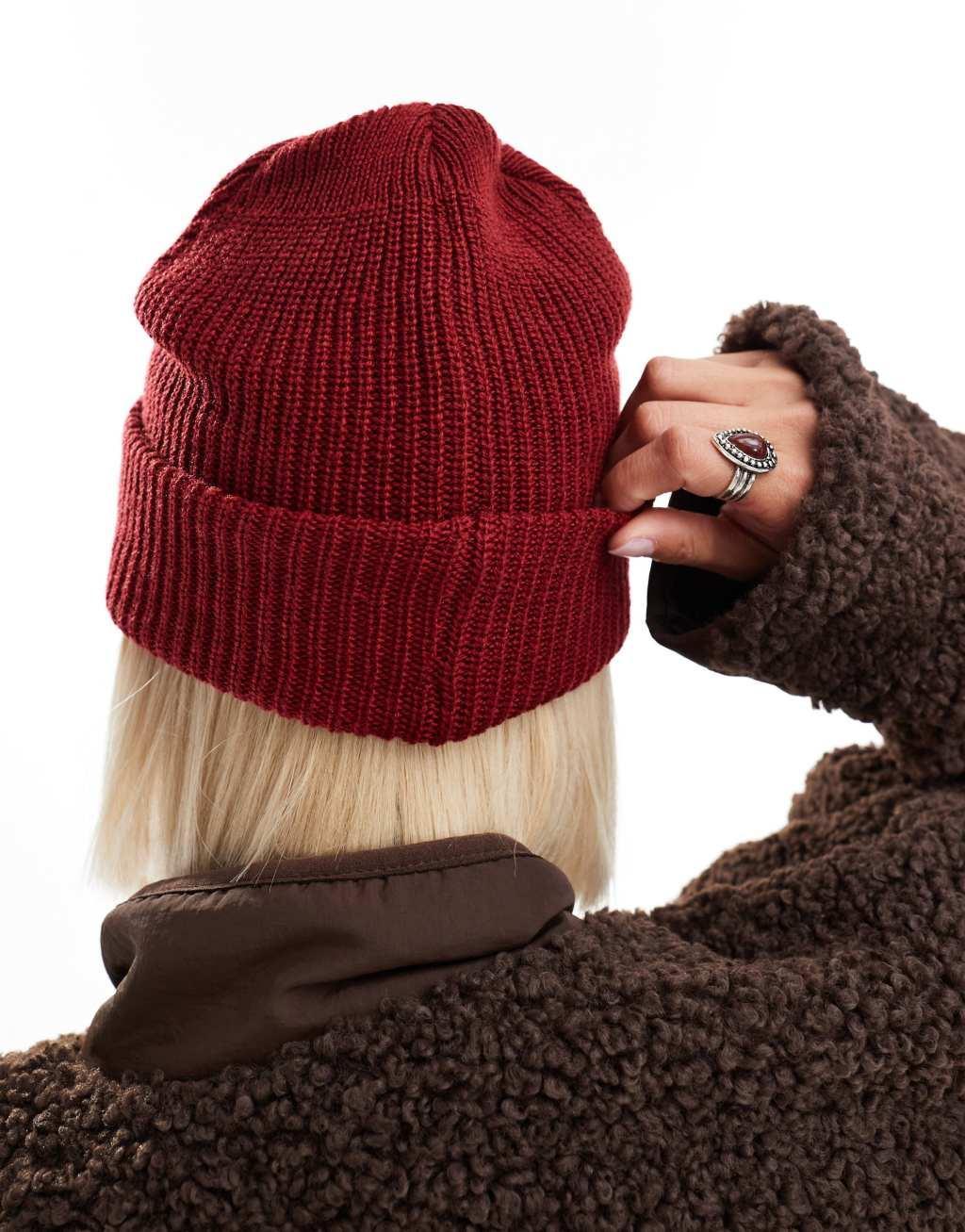 COLLUSION logo beanie in dark red Product Image