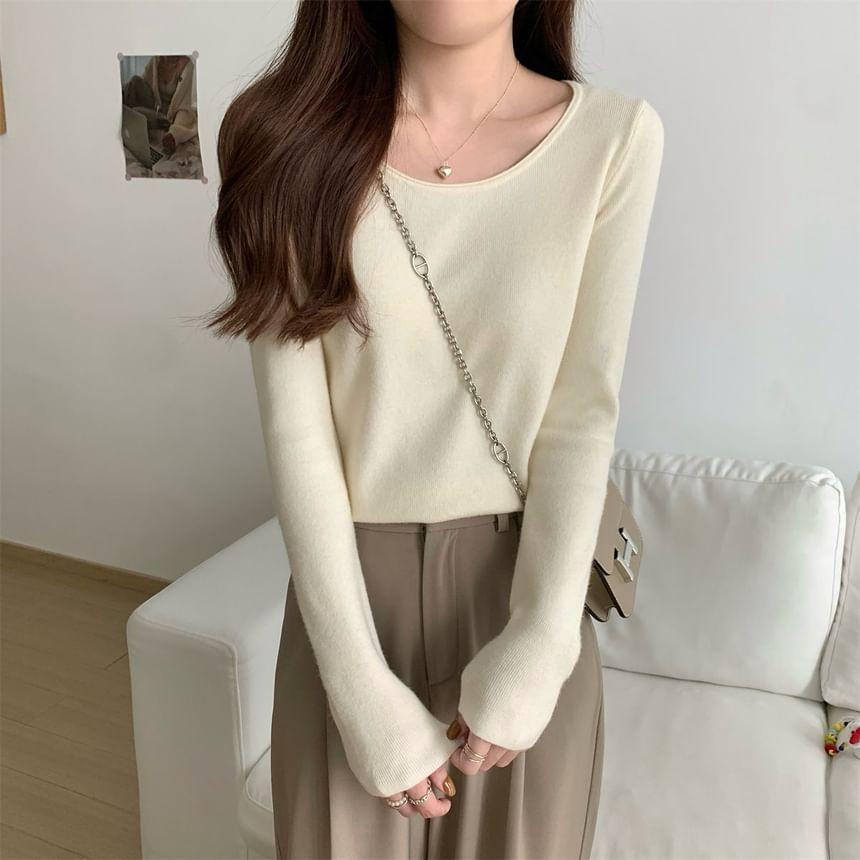 Long Sleeve Crew Neck Plain Knit Top Product Image