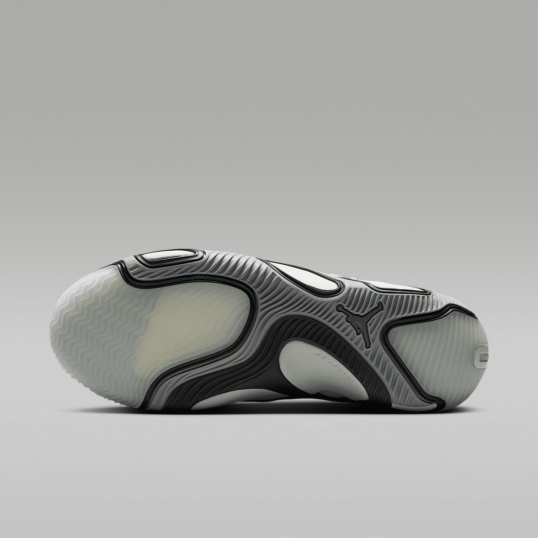 Nike Men's Tatum 3 Basketball Shoes Product Image