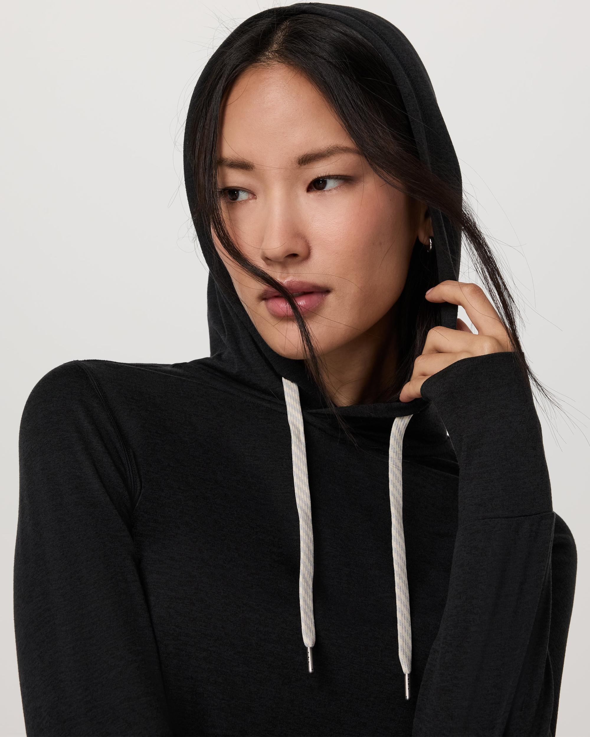 Halo Essential Hoodie Product Image