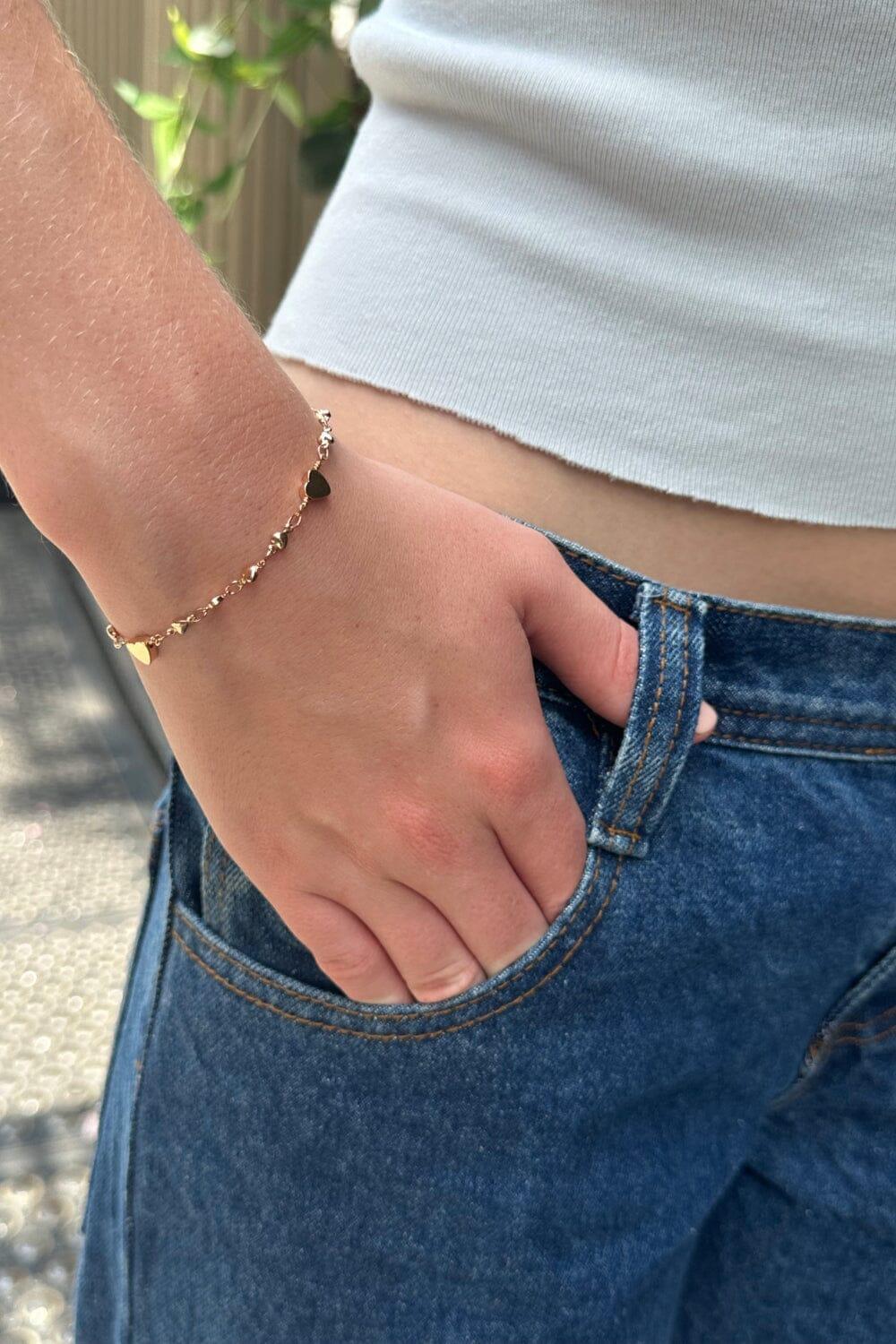 Heart Charm Bracelet Product Image