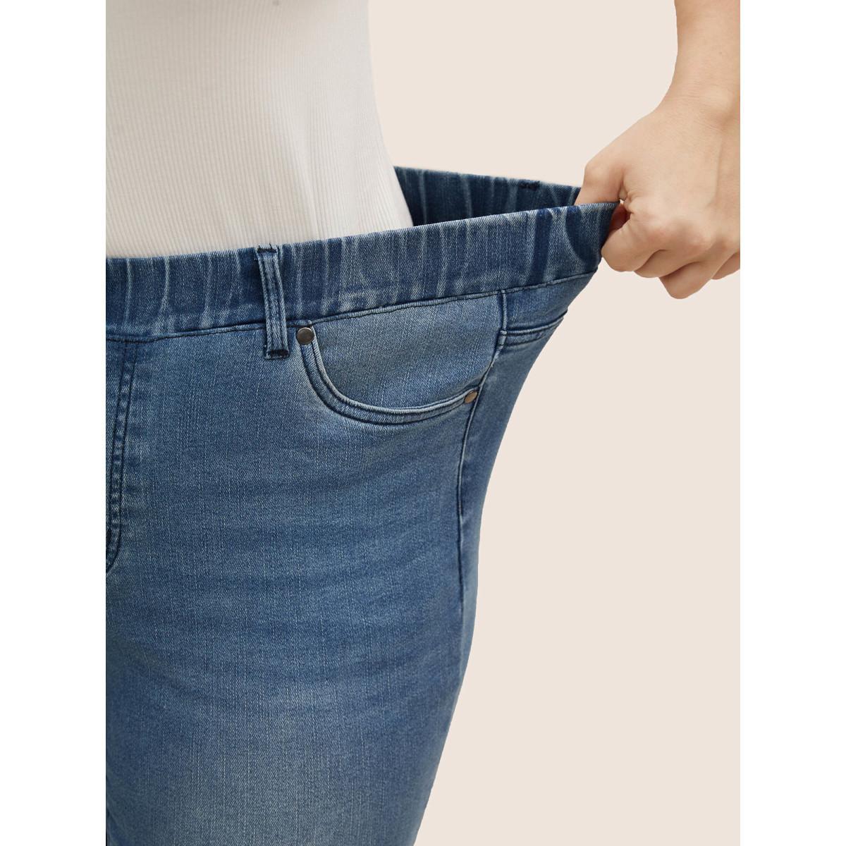 Xersion EverUltra Womens High Rise 23" Cropped Legging Product Image