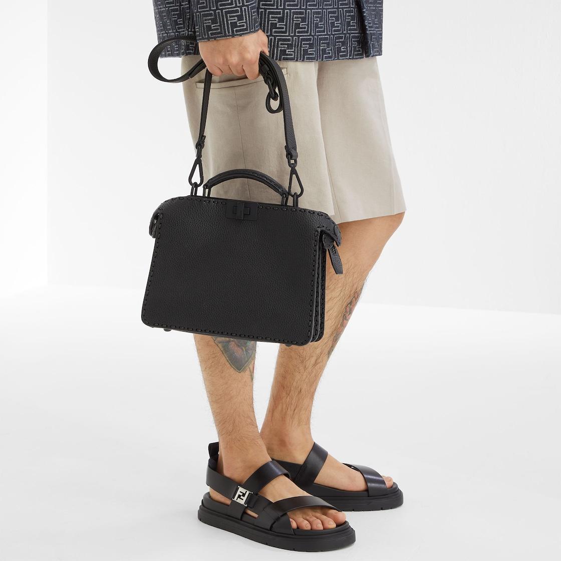 FF SandalsBlack leather sandals Product Image