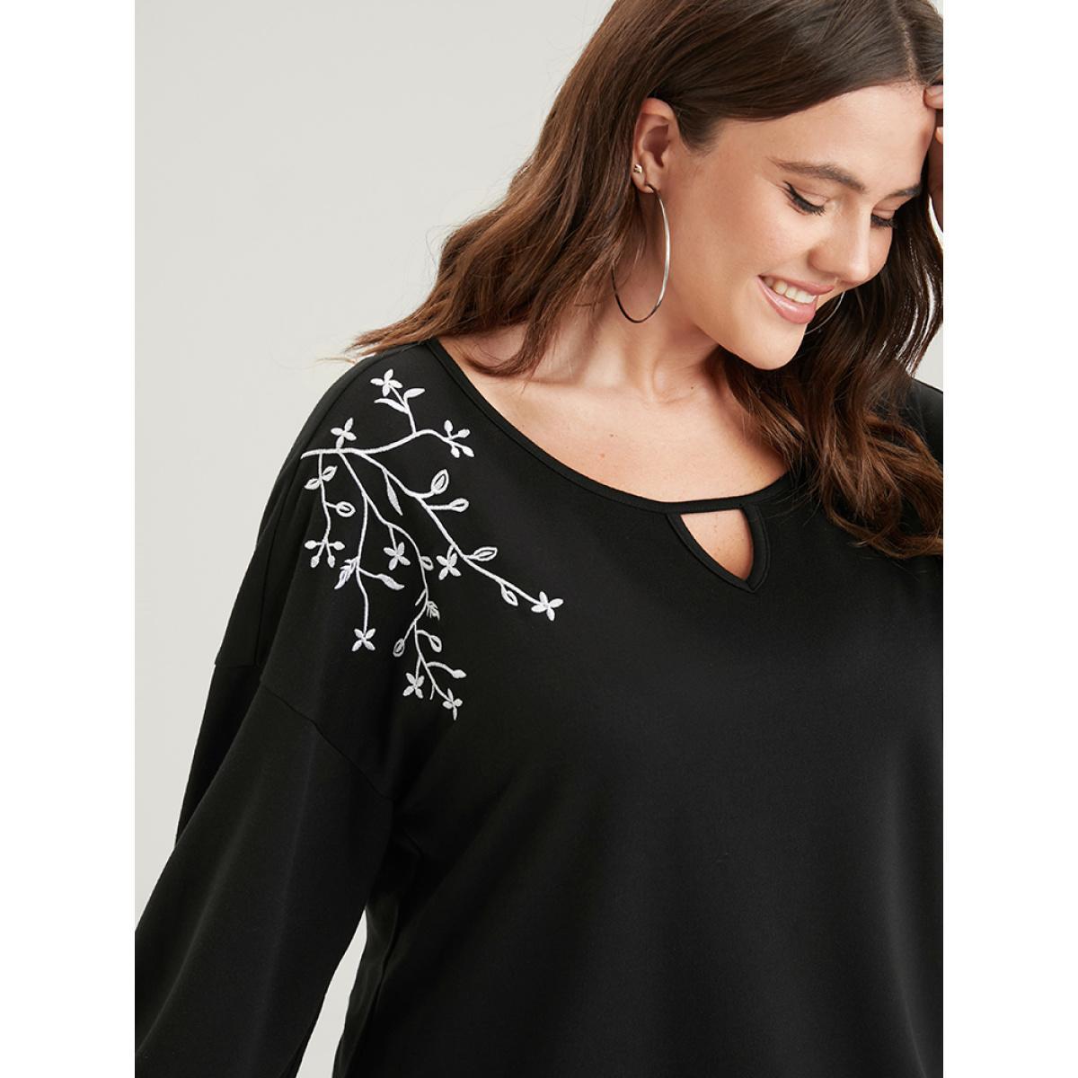 Plus Size Solid Plant Embroidered Keyhole Neck Sweatshirt Women Black Casual Embroidered Loose Round Neck Dailywear Sweatshirts BloomChic 10/M Product Image