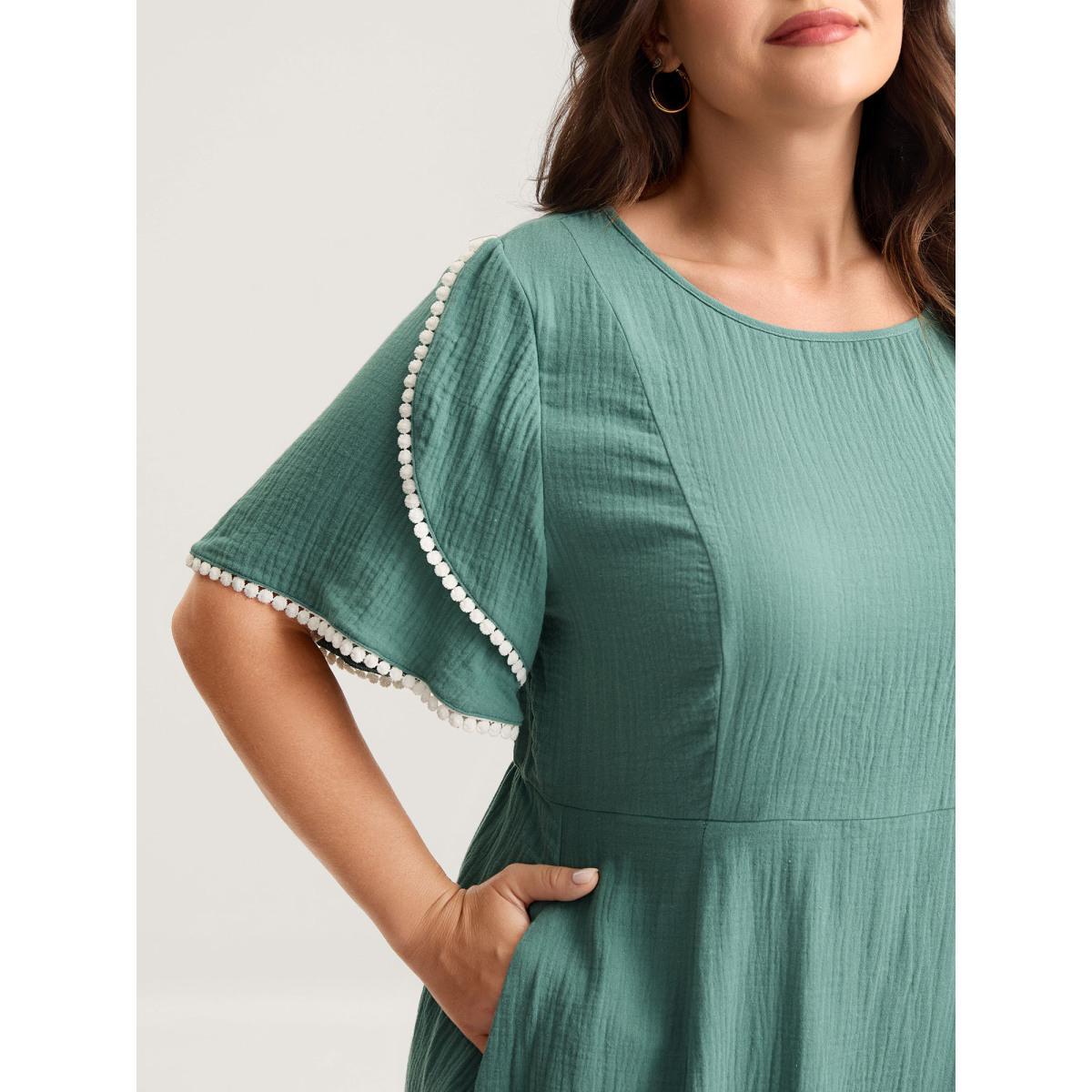 Plus Size Pure Cotton Textured Lace Trim Midi Dress Emerald Women Round Neck Short sleeve Curvy BloomChic 18-20/2X Product Image