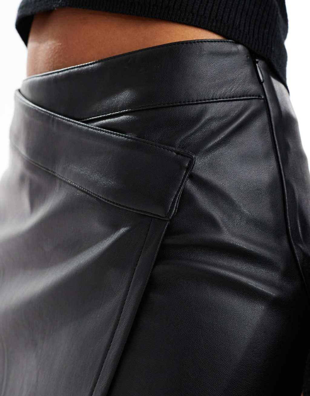 Miss Selfridge faux leather skort in black Product Image